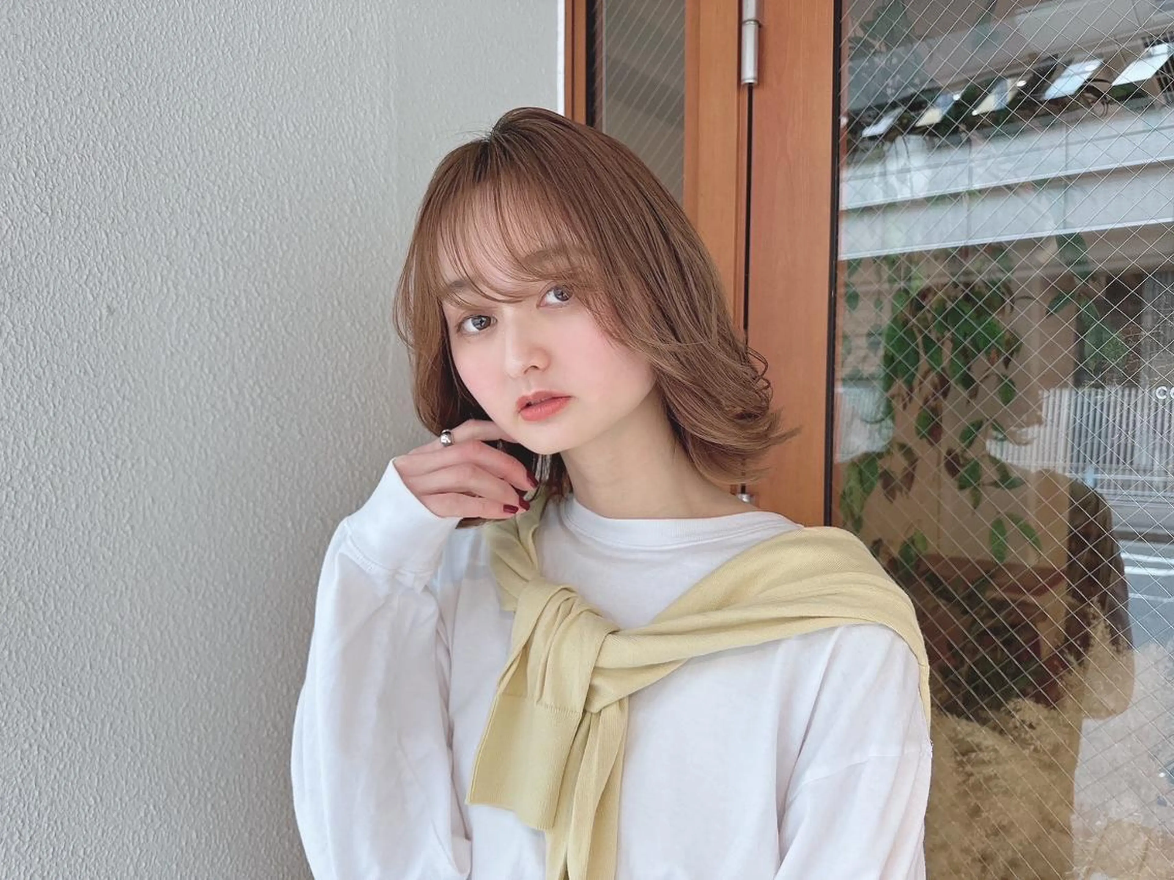 ミディアム ルービック 梅田茶屋町店のヘアスタイル