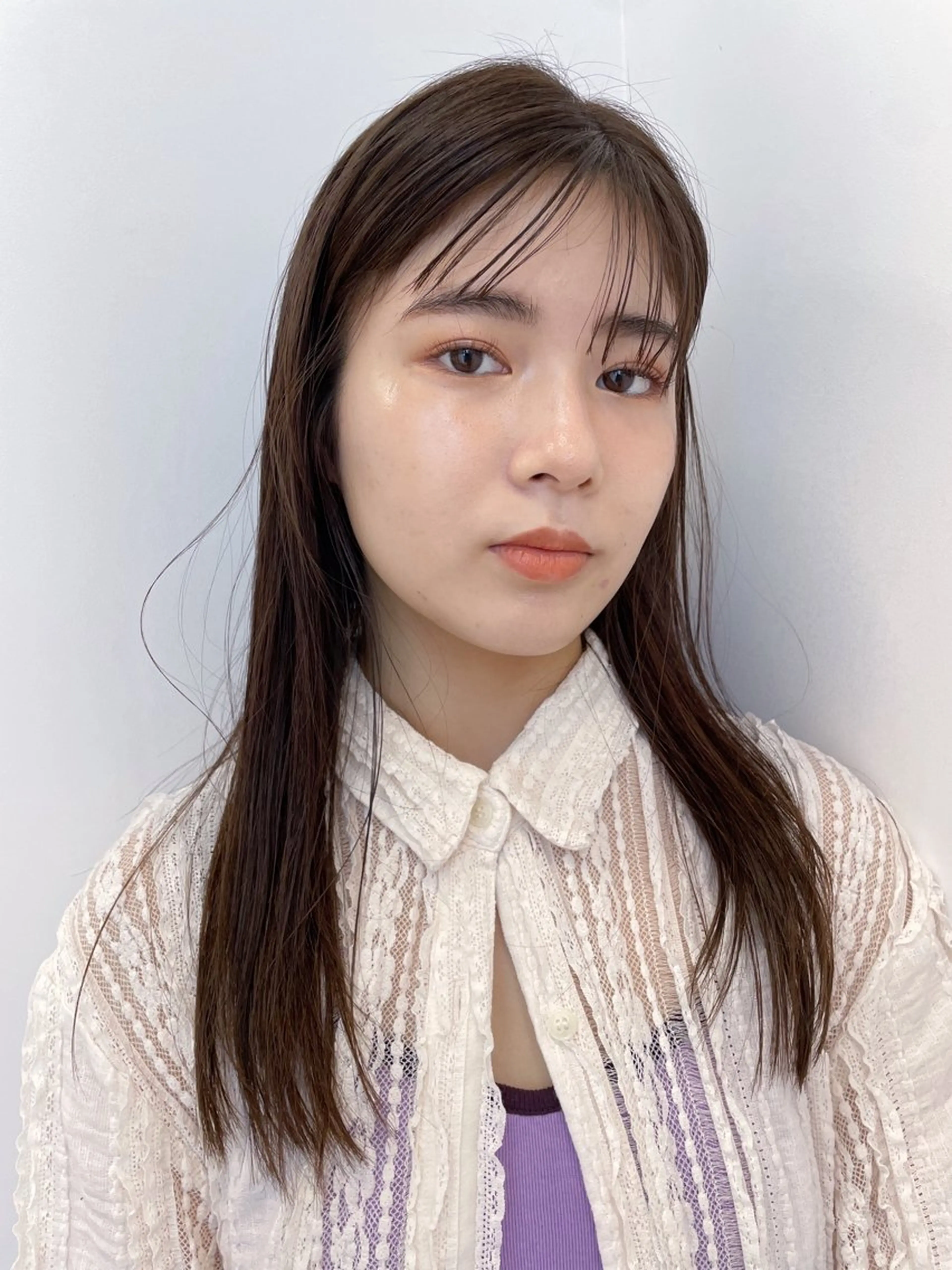 ミディアム 青木 優歩のヘアスタイル