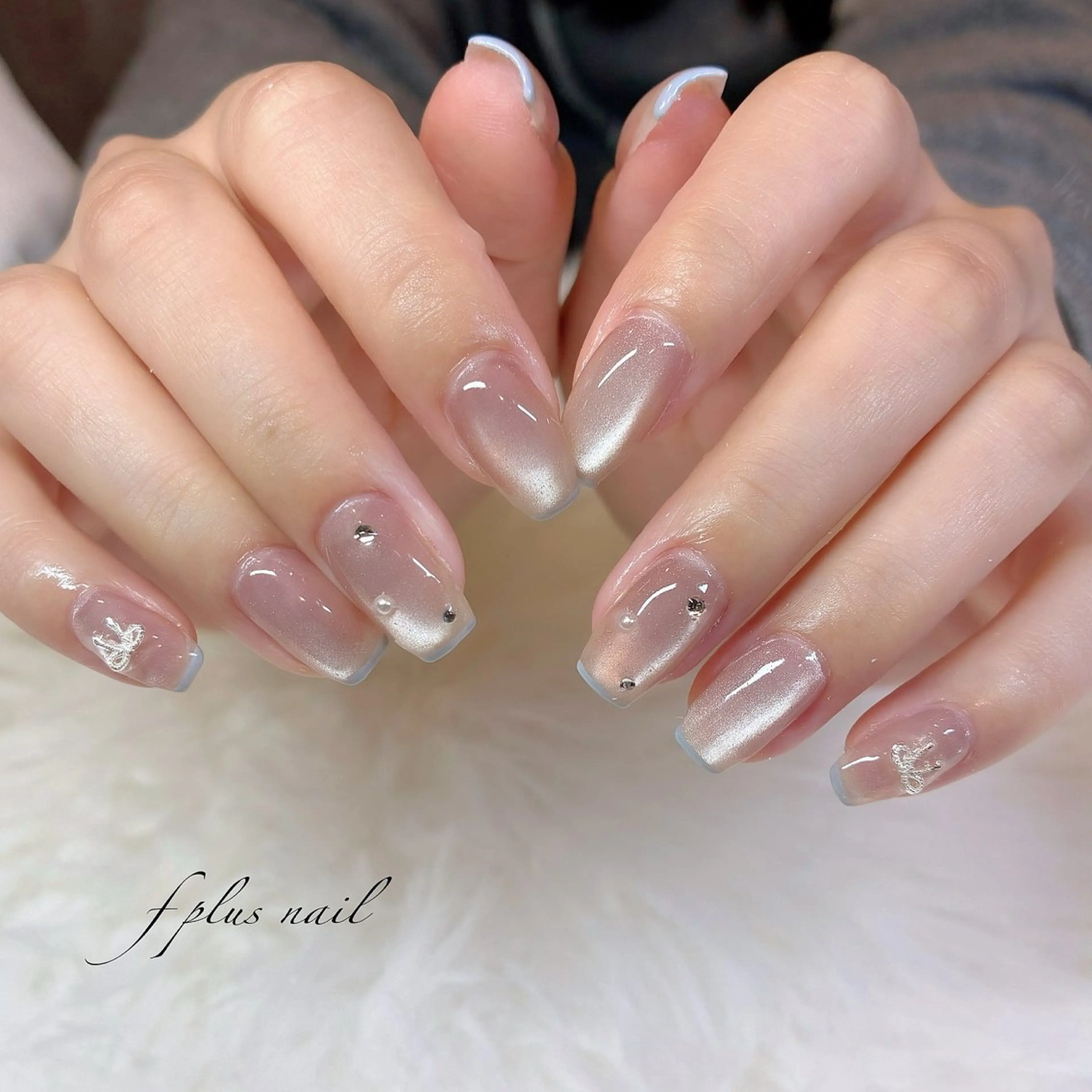 ネイル ブルー フレンチネイル マグネットネイル ハンドネイル kanako nail🌷のネイルデザイン