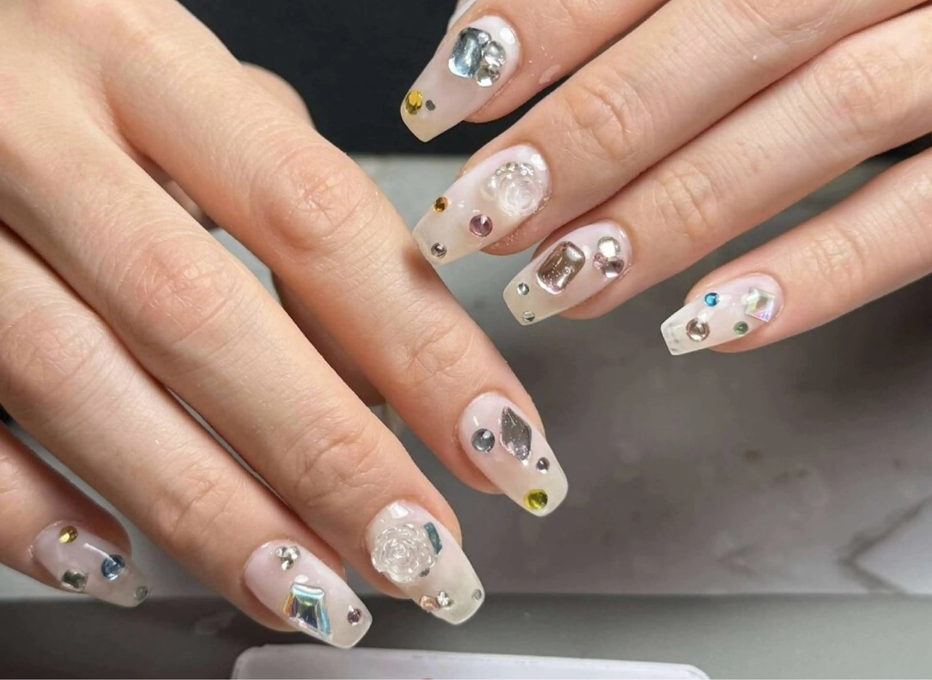 ネイル 清水 ユナのネイルデザイン