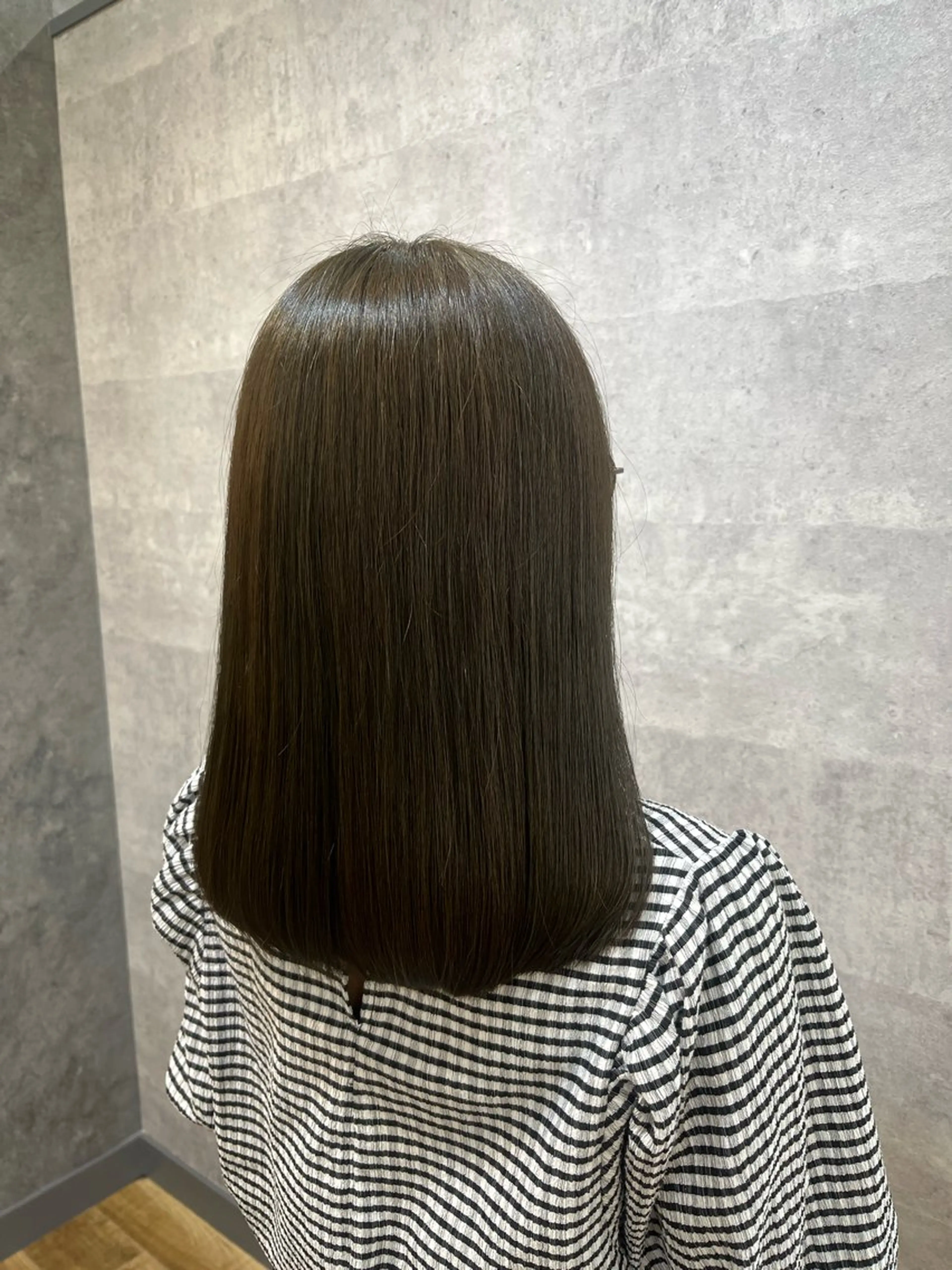 ロング カラー 山本 咲貴のヘアスタイル