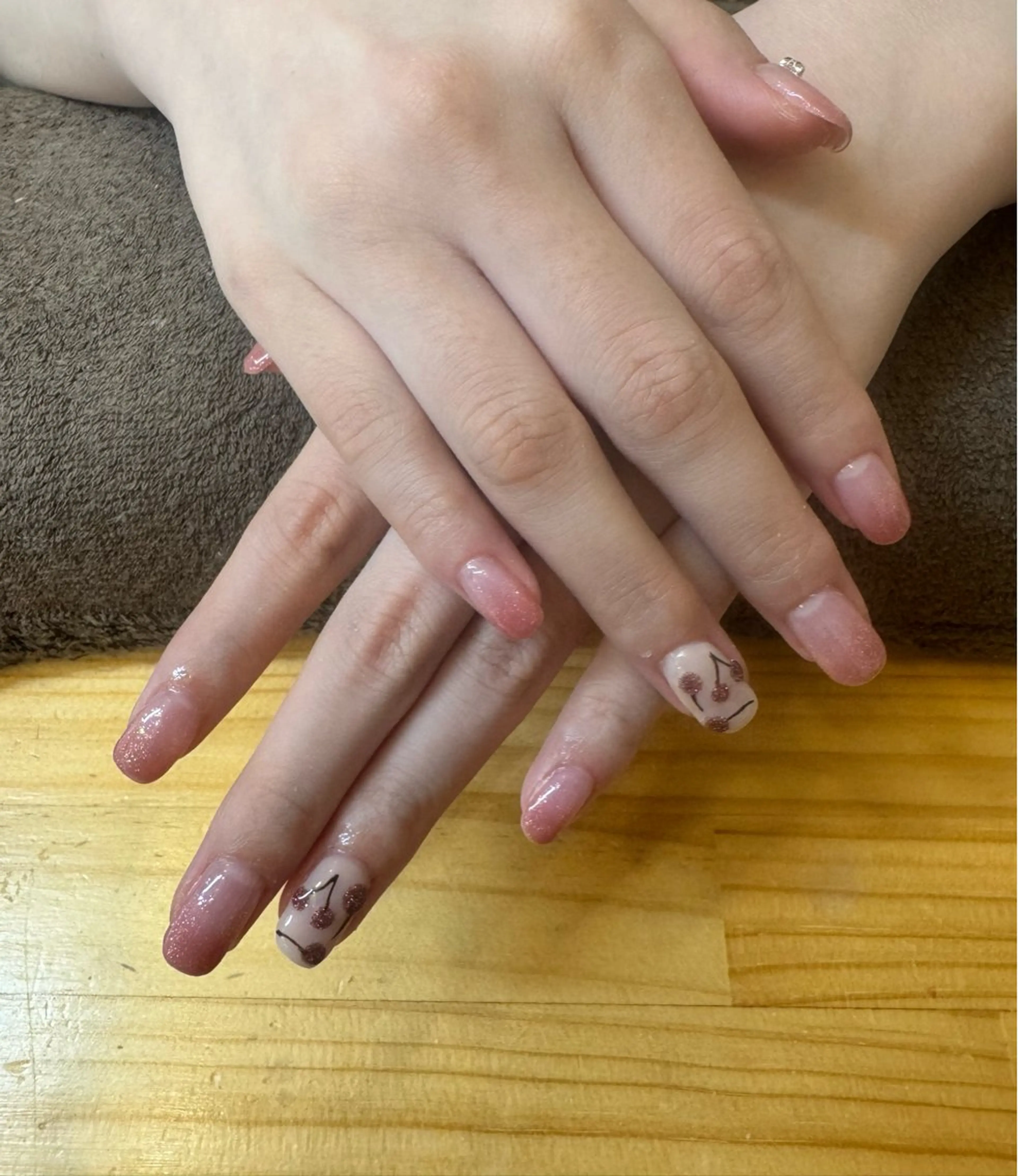 ネイル シンプルネイル 小西 美桜のネイルデザイン