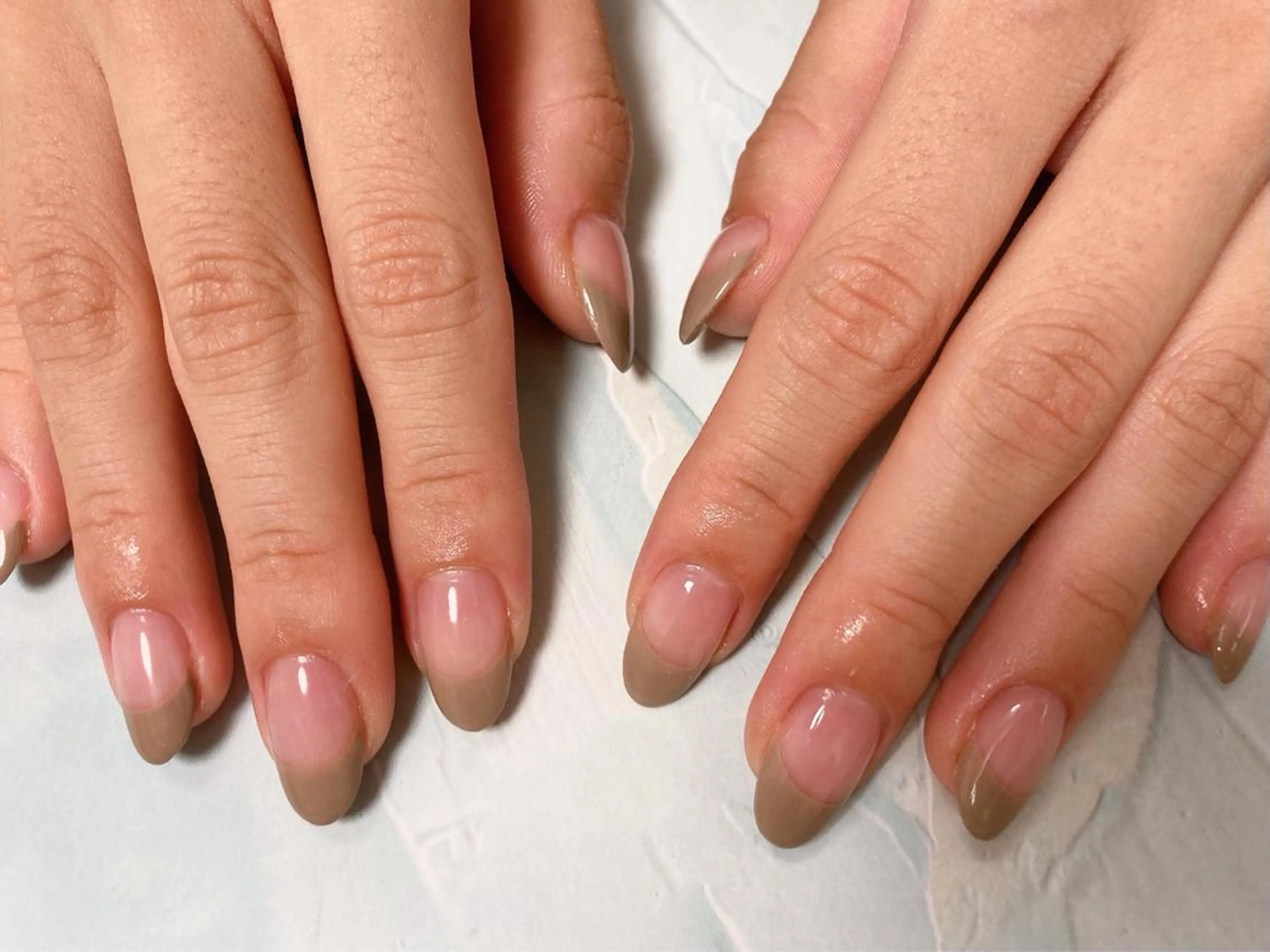 ネイル フレンチネイル mogunail &blowのネイルデザイン