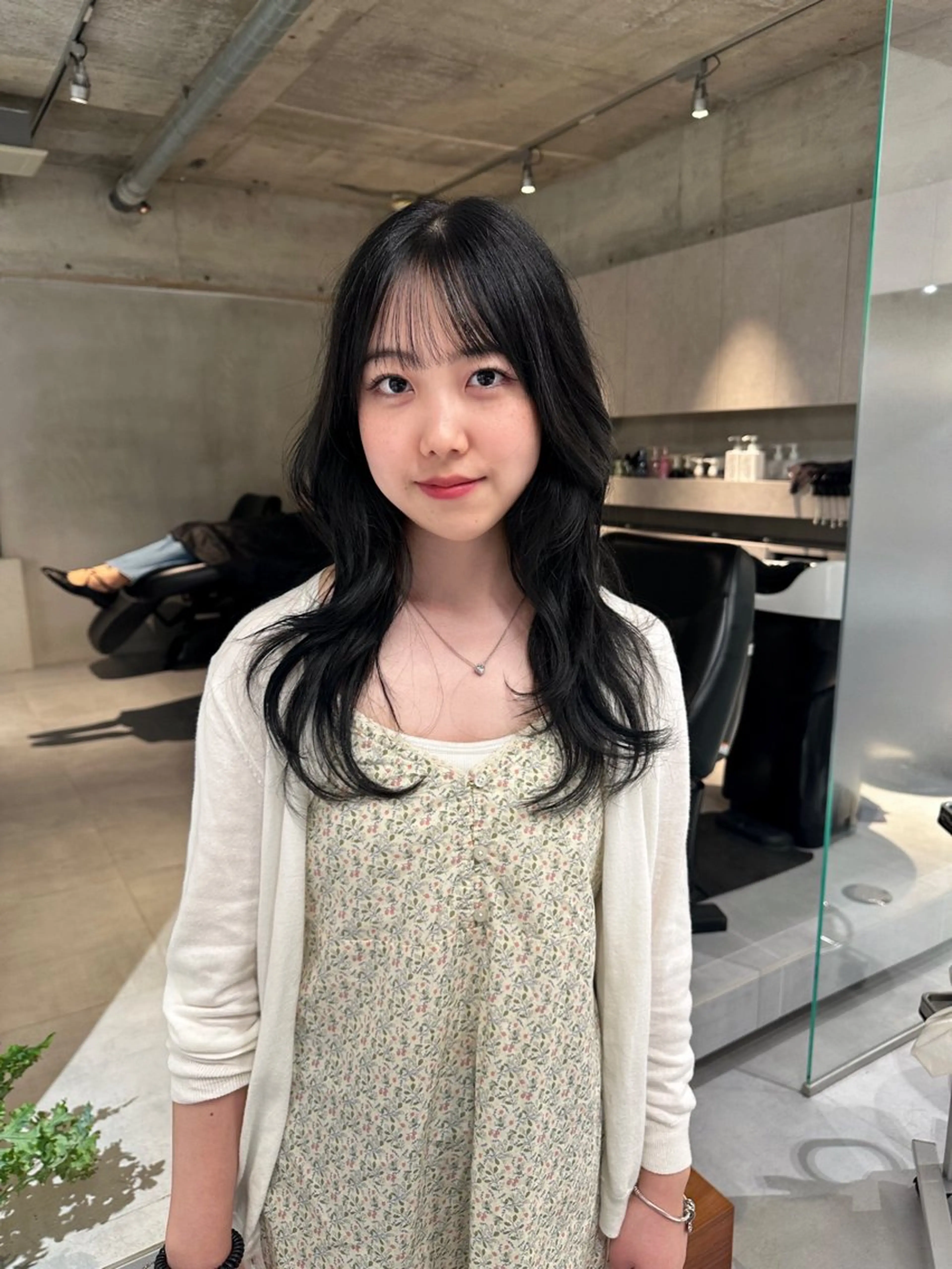 ロング カラー 黒髪 ブルーカラー ボブ/似合わせ レイヤーcocomoのヘアスタイル