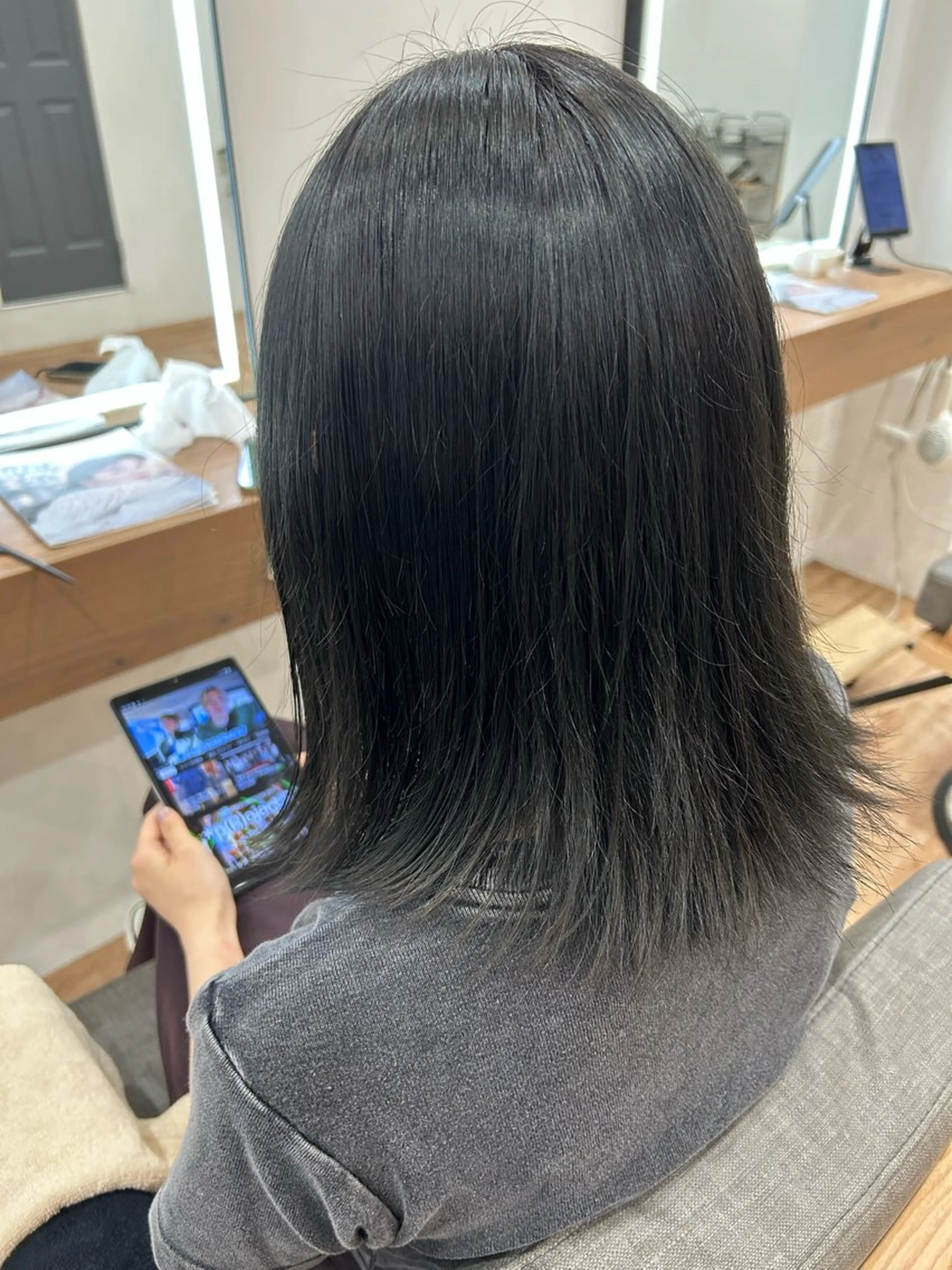 カラー アッシュ アッシュブラック 黒髪 学生 little syotaroのヘアスタイル