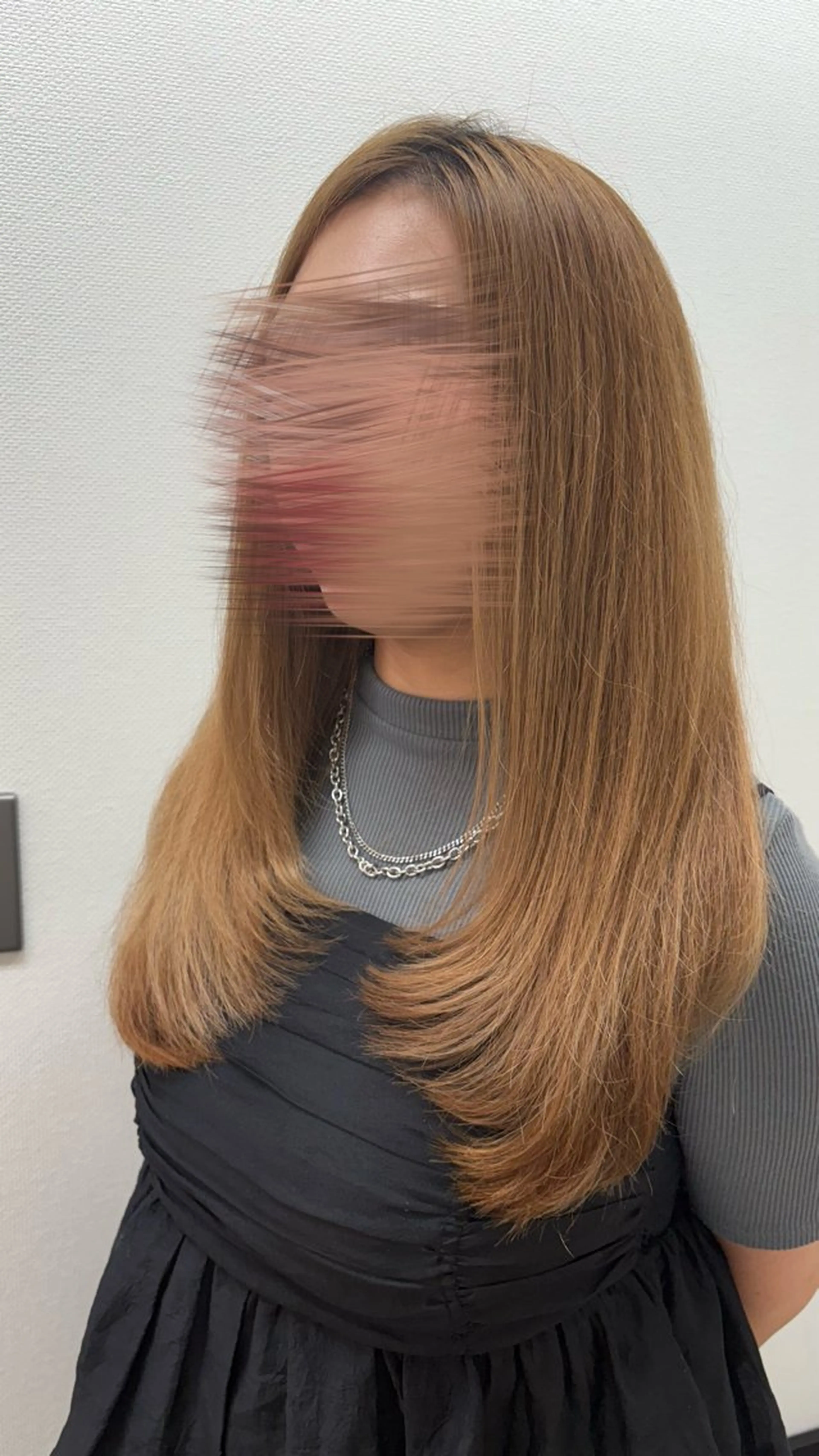 セミロング レイヤーカット カラー🌷 Koumeのヘアスタイル