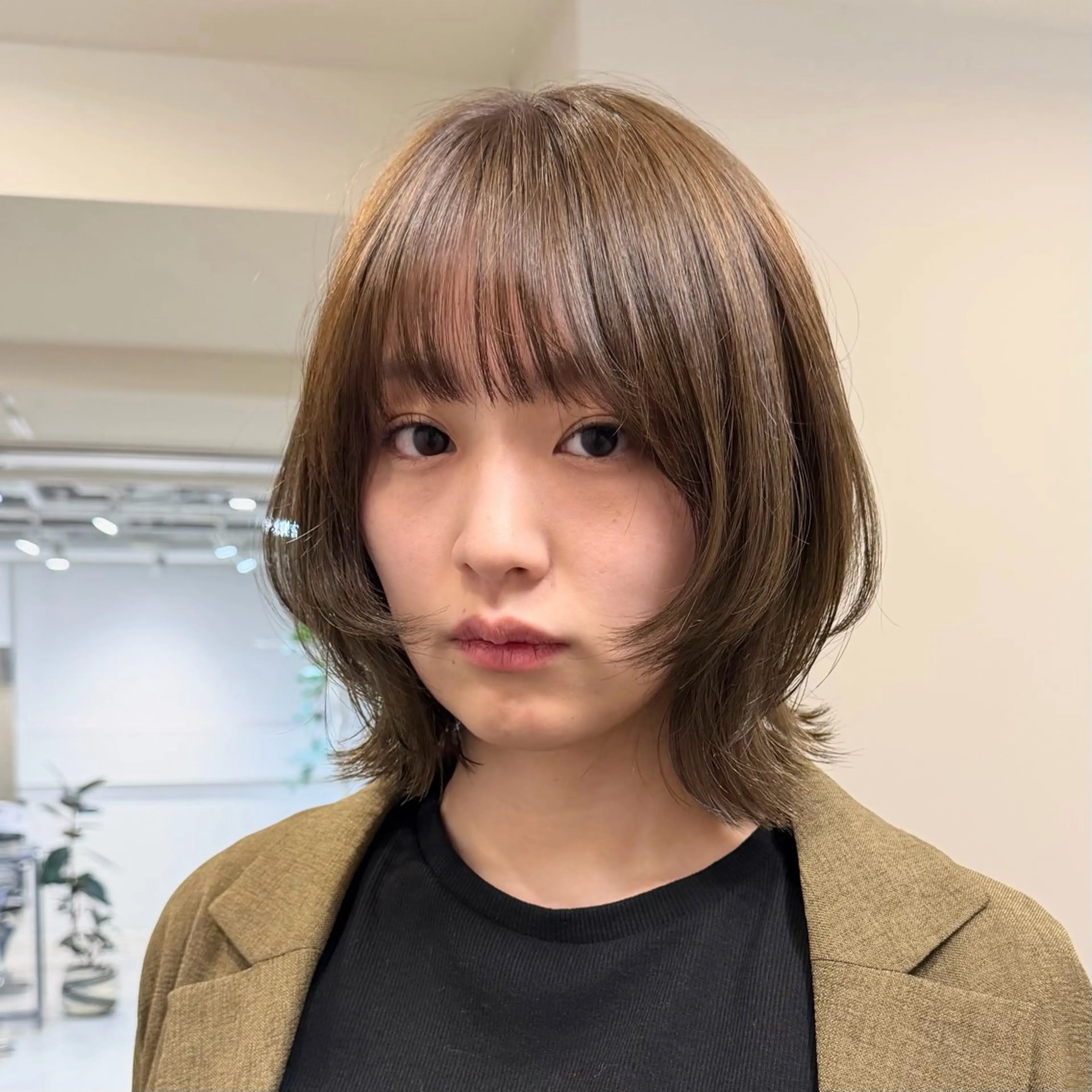 ショート カラー SAKI 新宿のヘアスタイル