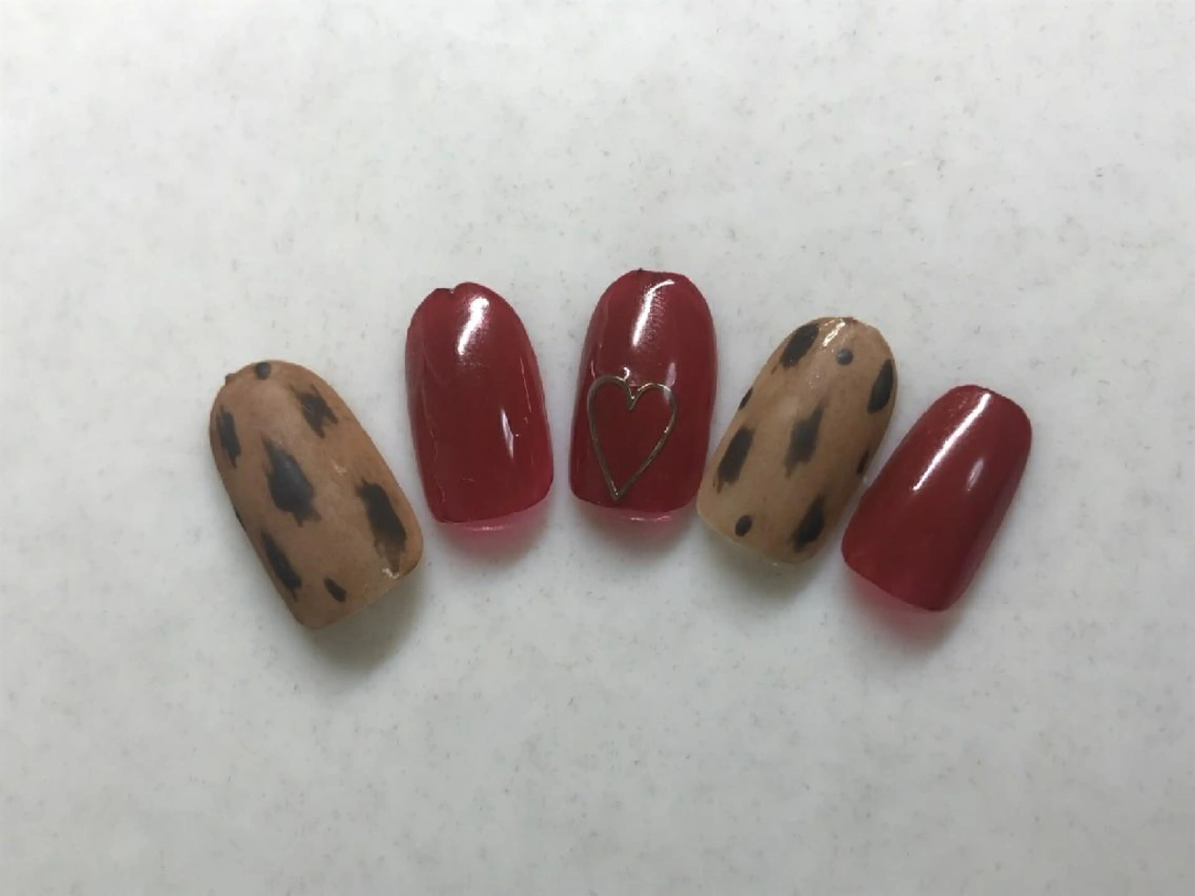 ネイル アニマル柄 マットネイル 川岡 香を里のネイルデザイン