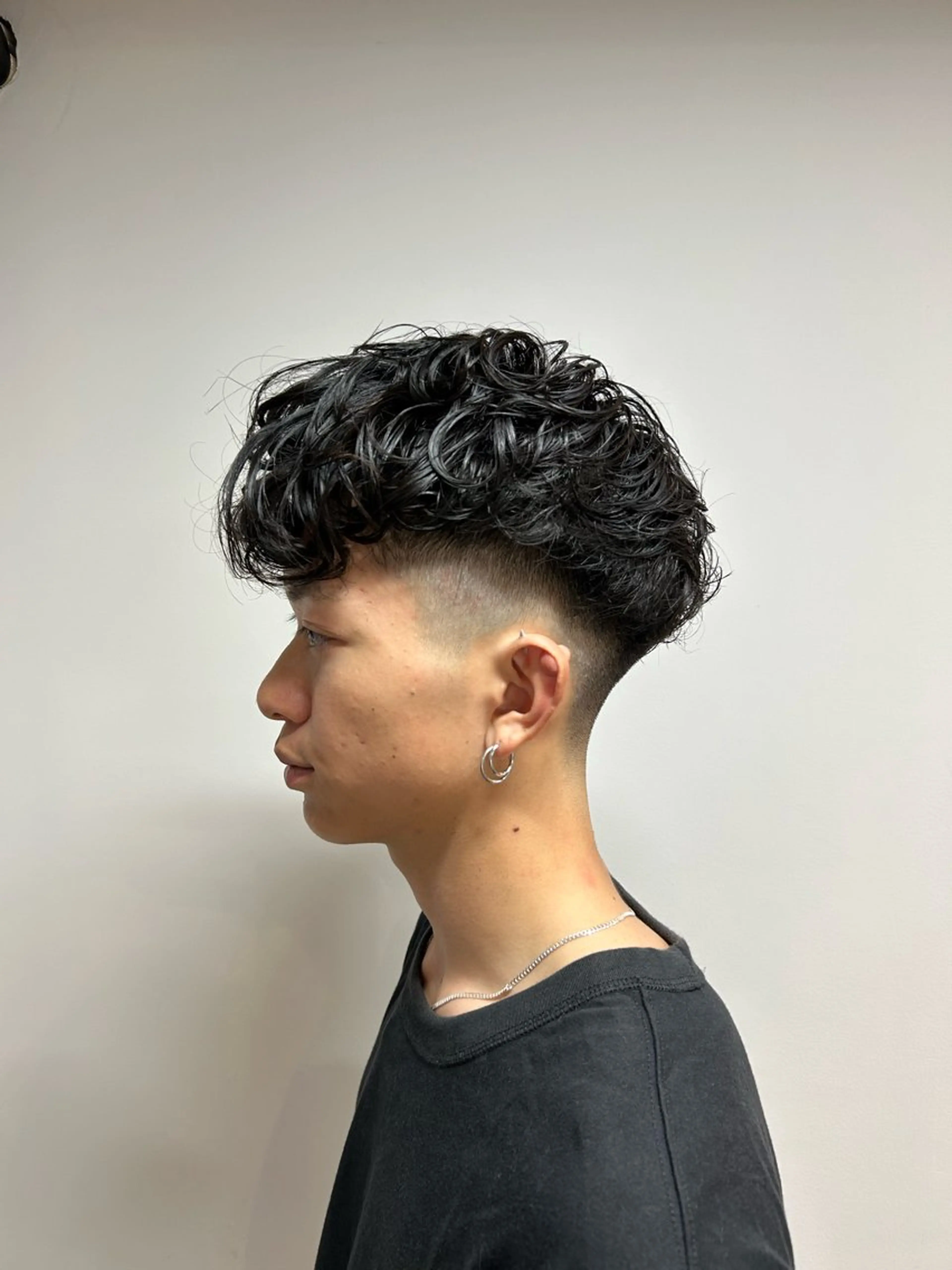 ショート パーマ メンズ カット パーマ 相澤 拳のヘアスタイル