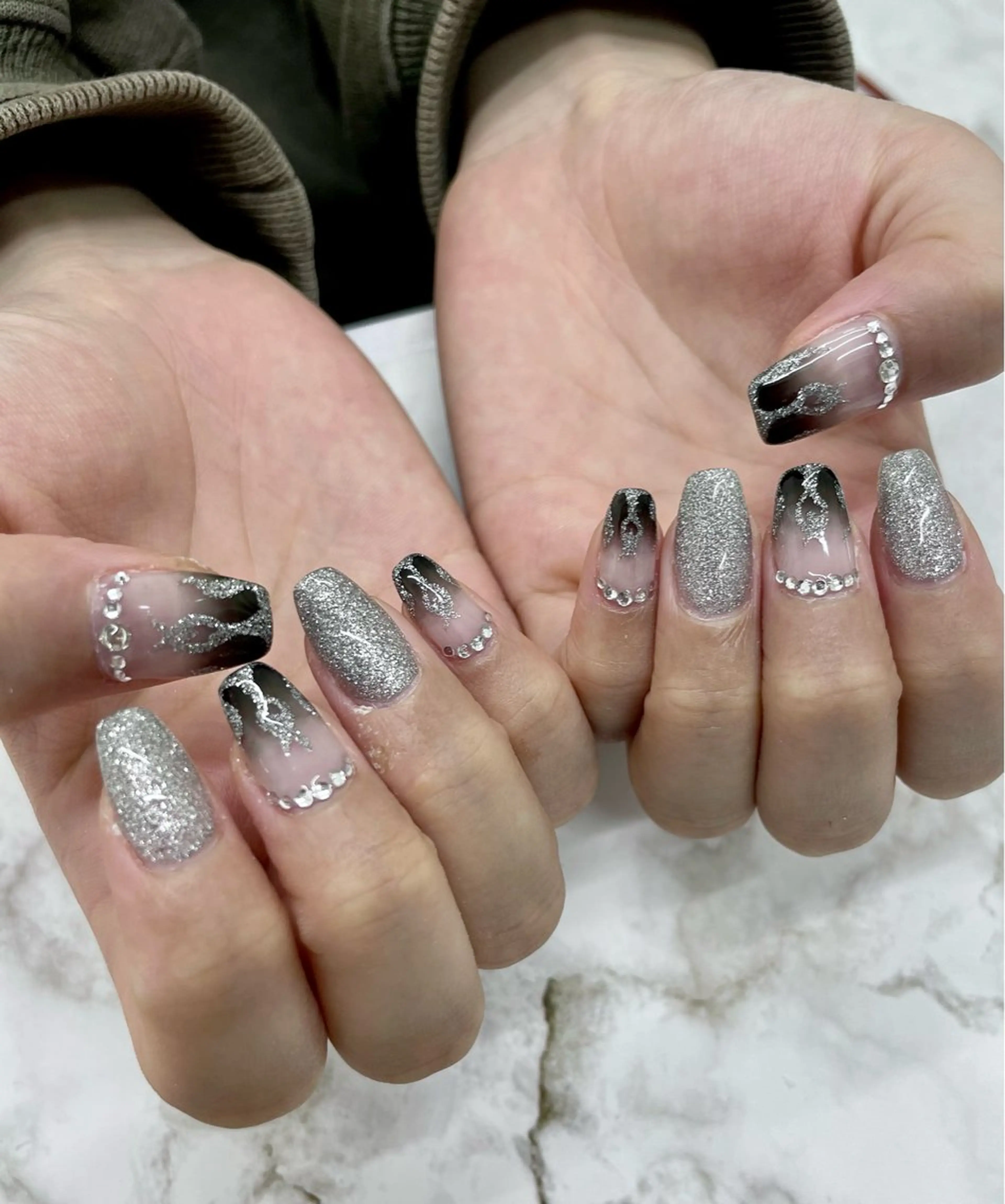 ネイル ハンドネイル KIREIE Chinatsuのネイルデザイン