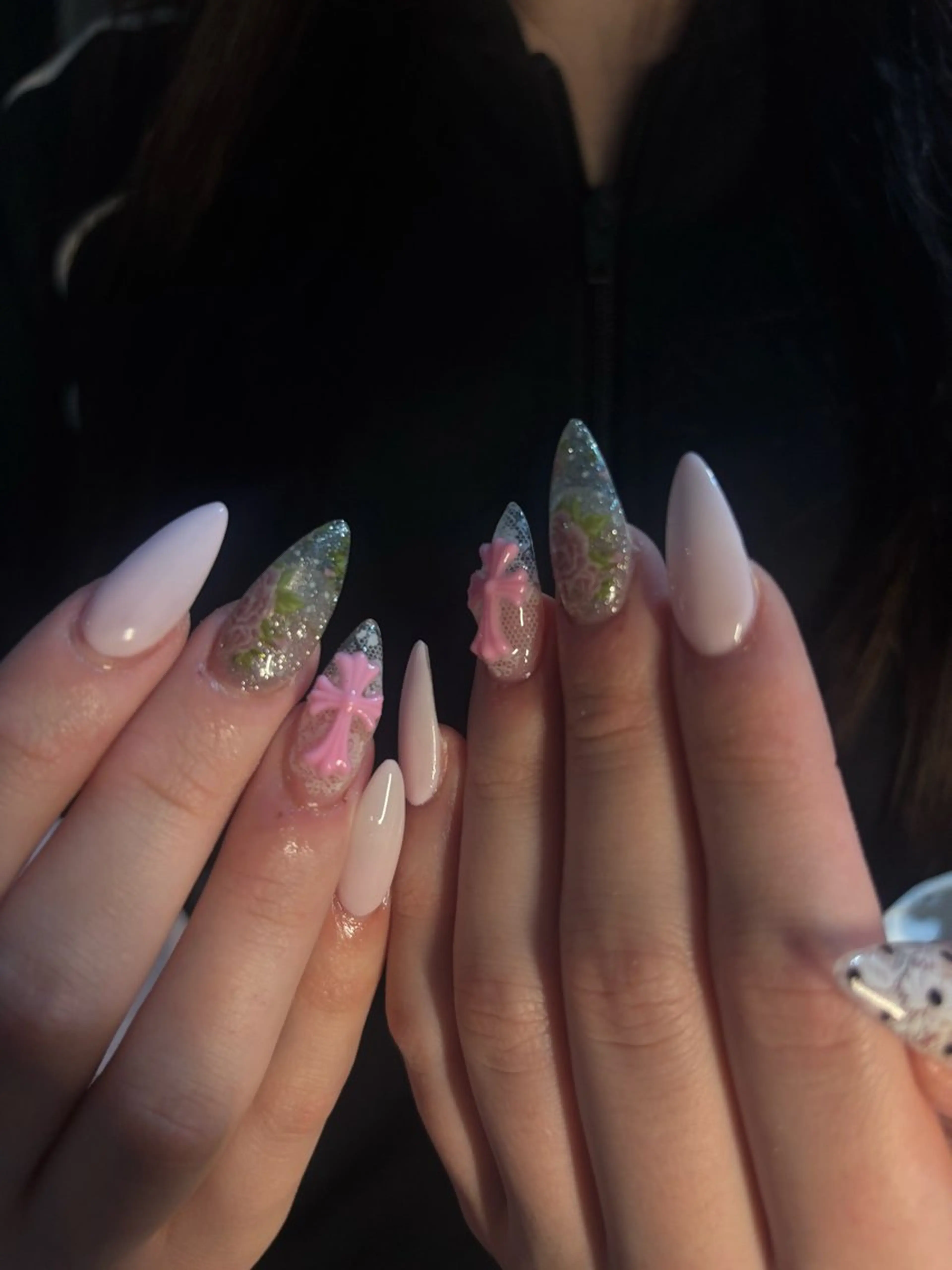 ネイル Nailstudio Hulmのネイルデザイン