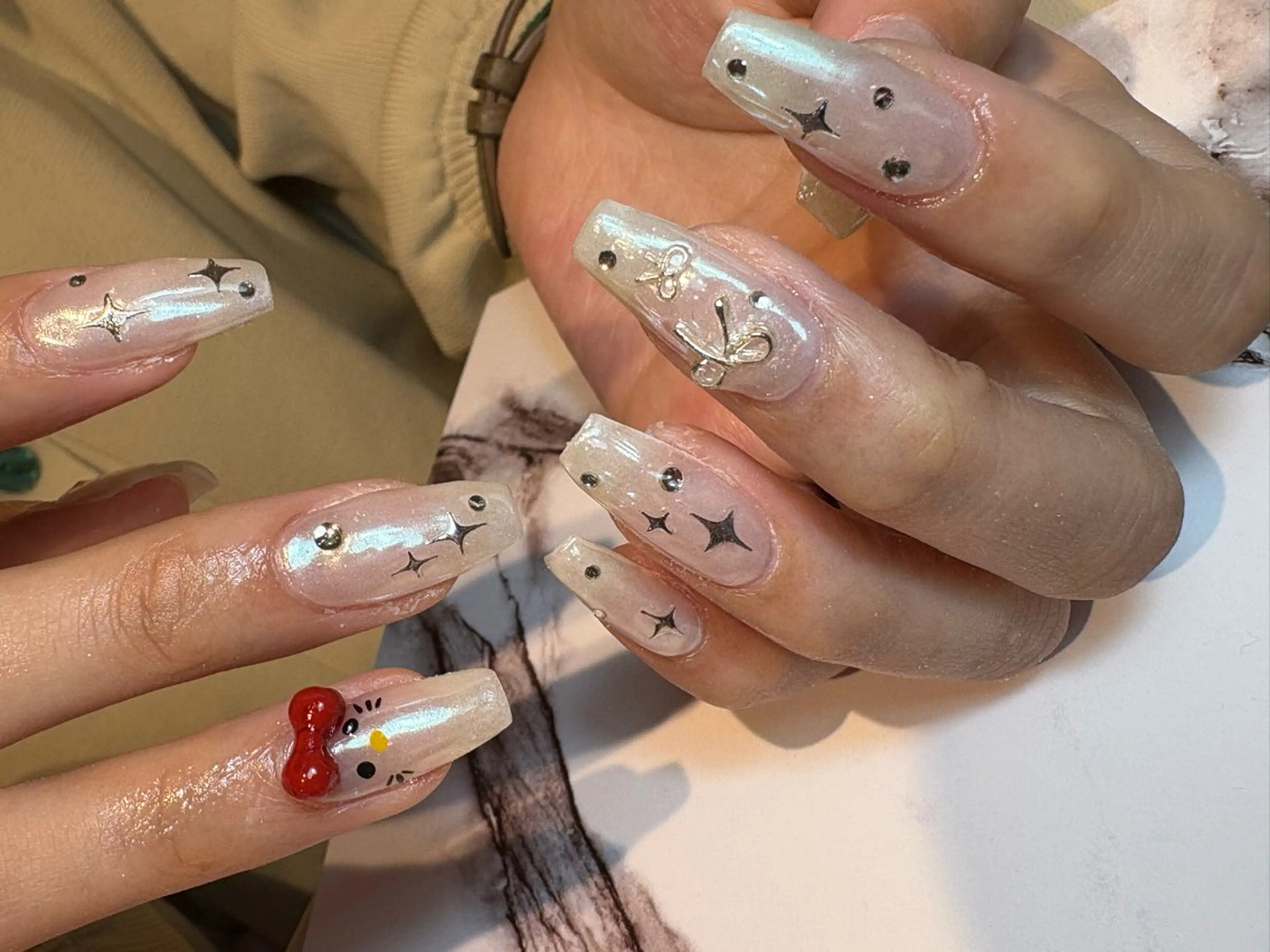 ネイル Brodia nailsのネイルデザイン