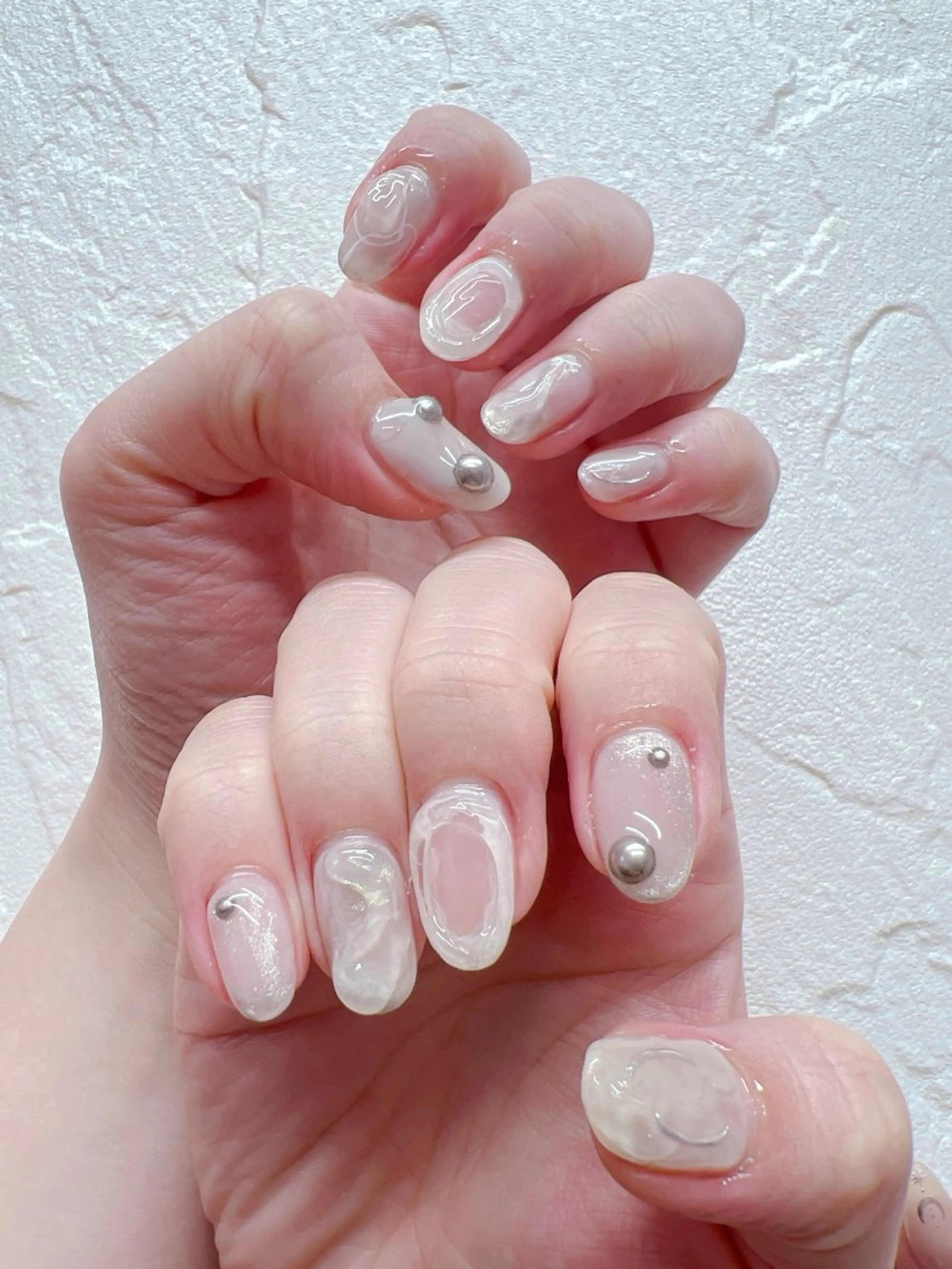 ネイル ミラーネイル ニュアンスネイル Emi lyのネイルデザイン