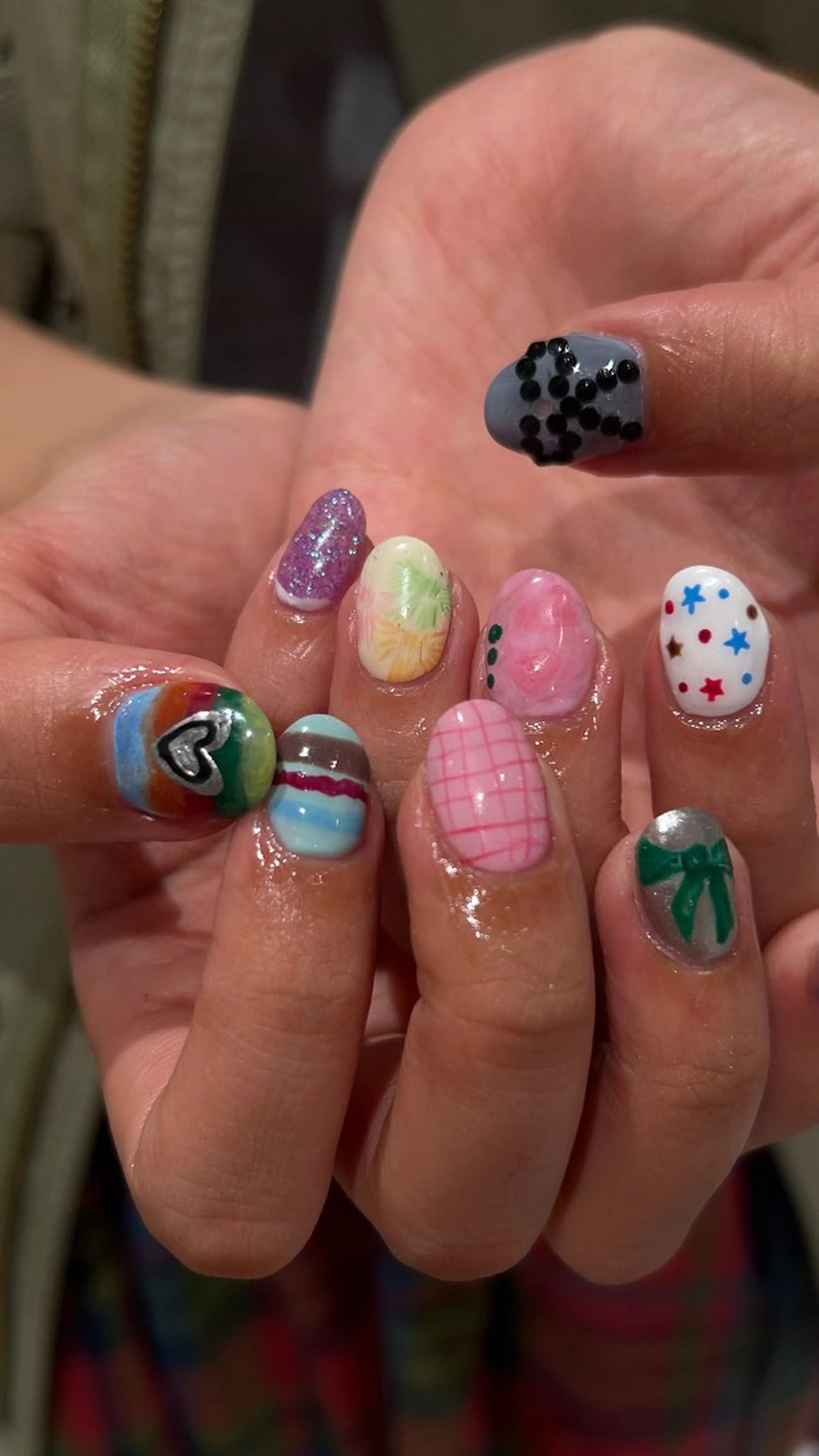 ネイル ハンドネイル ハンドケア 個性派ネイル シノのネイルデザイン