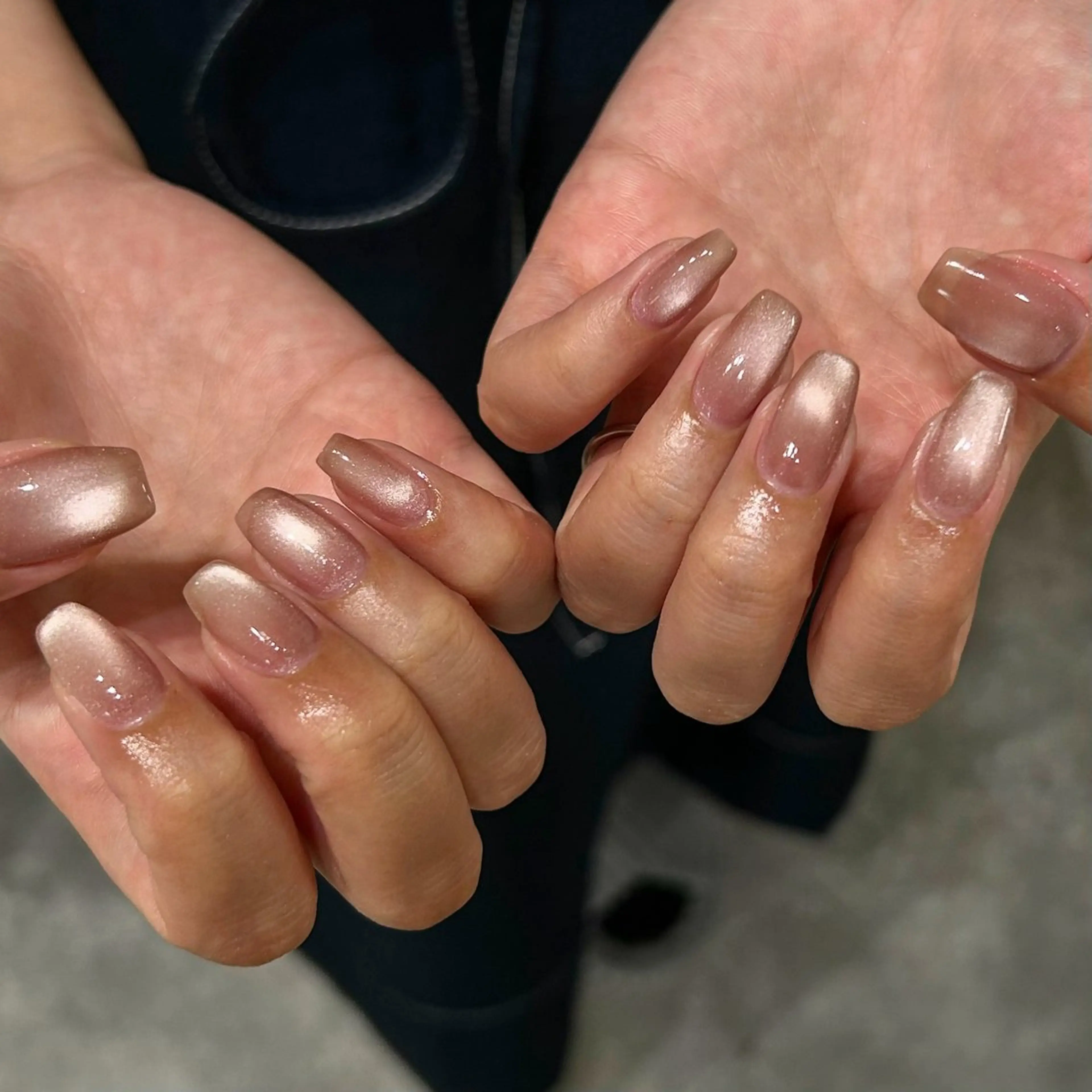 ネイル キラキラネイル マグネットネイル ハンドネイル Ray. Maayaのネイルデザイン