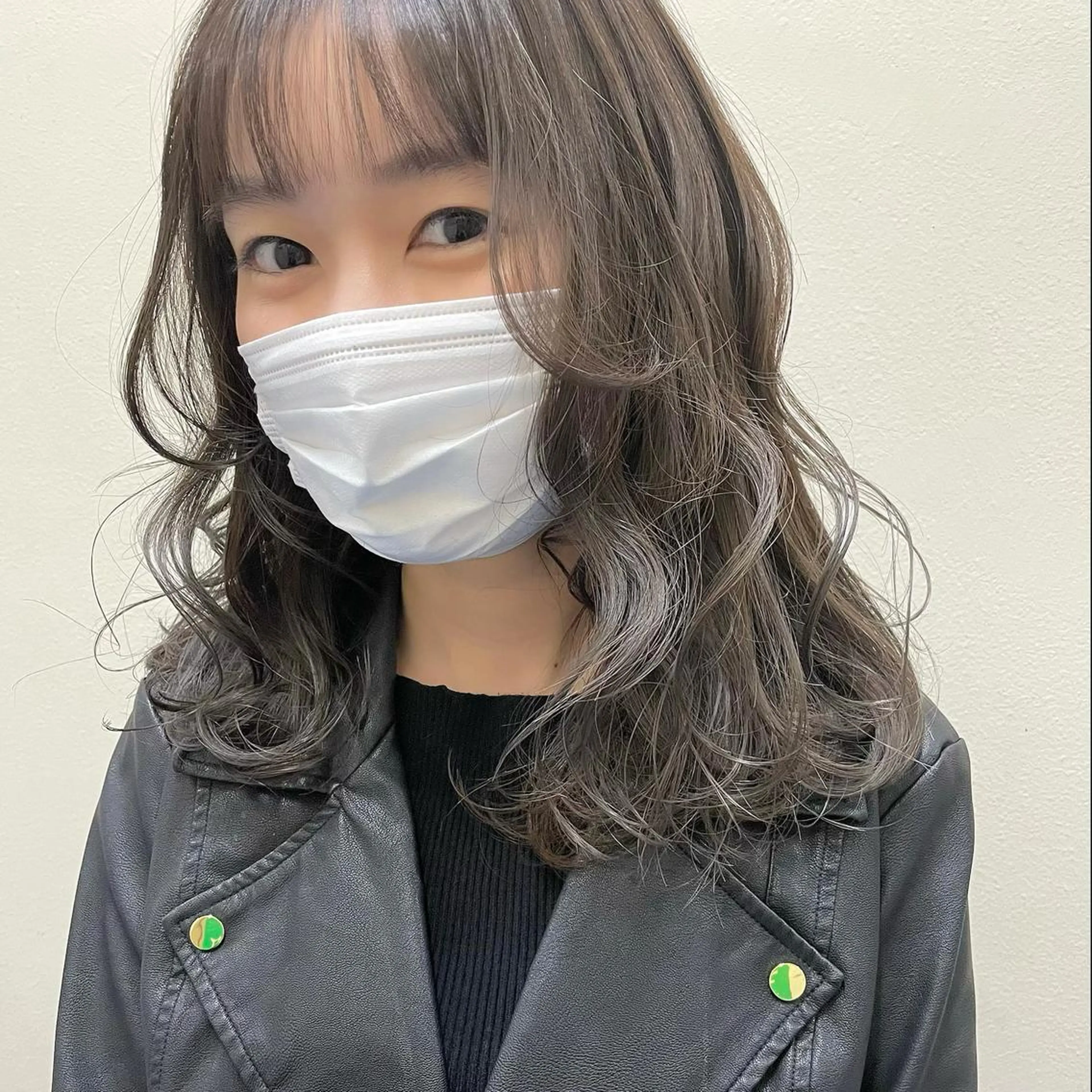 ミディアム ayaka 髪質改善レイヤー艶髪のヘアスタイル