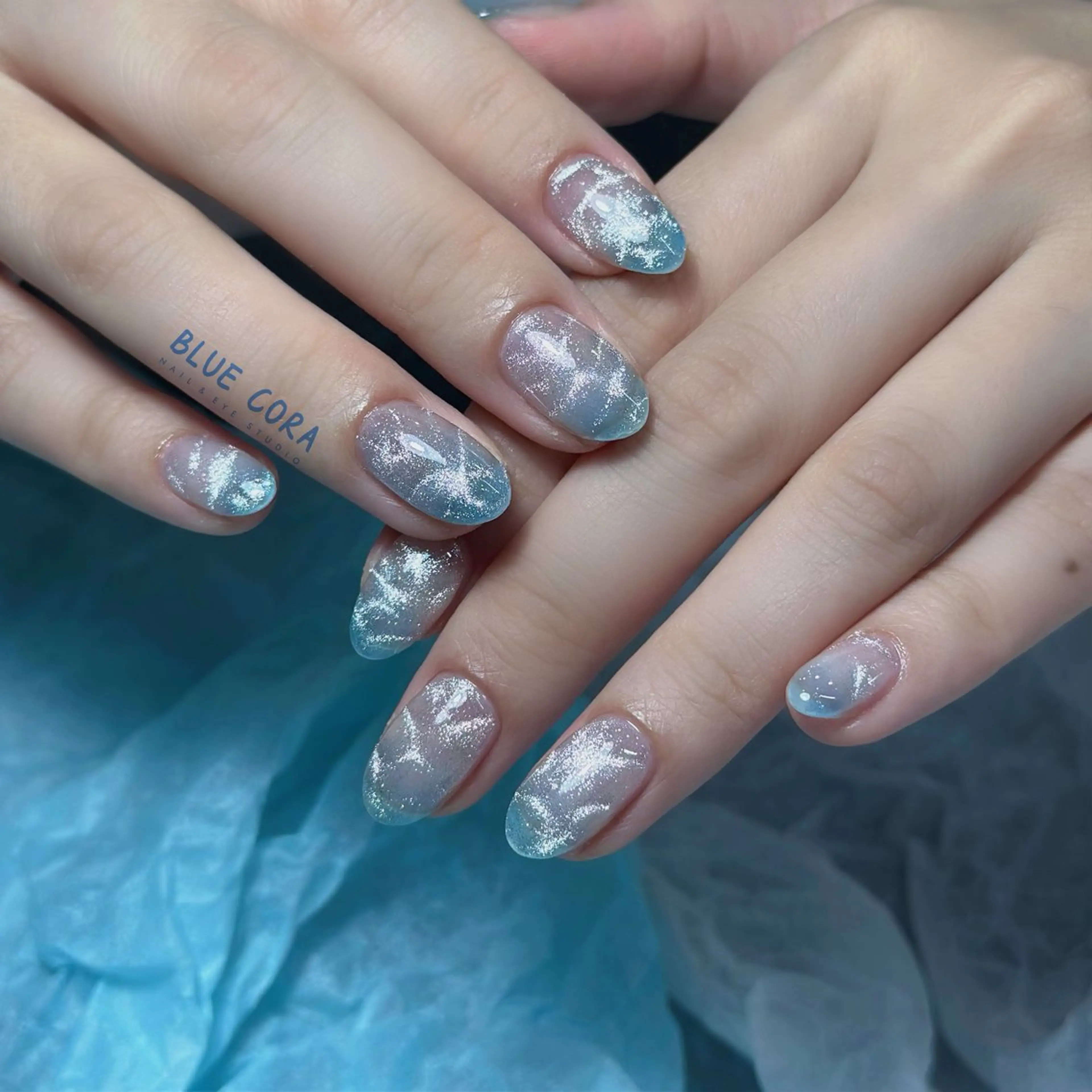 ネイル ハンドネイル ハンドケア BLUE CORAのネイルデザイン