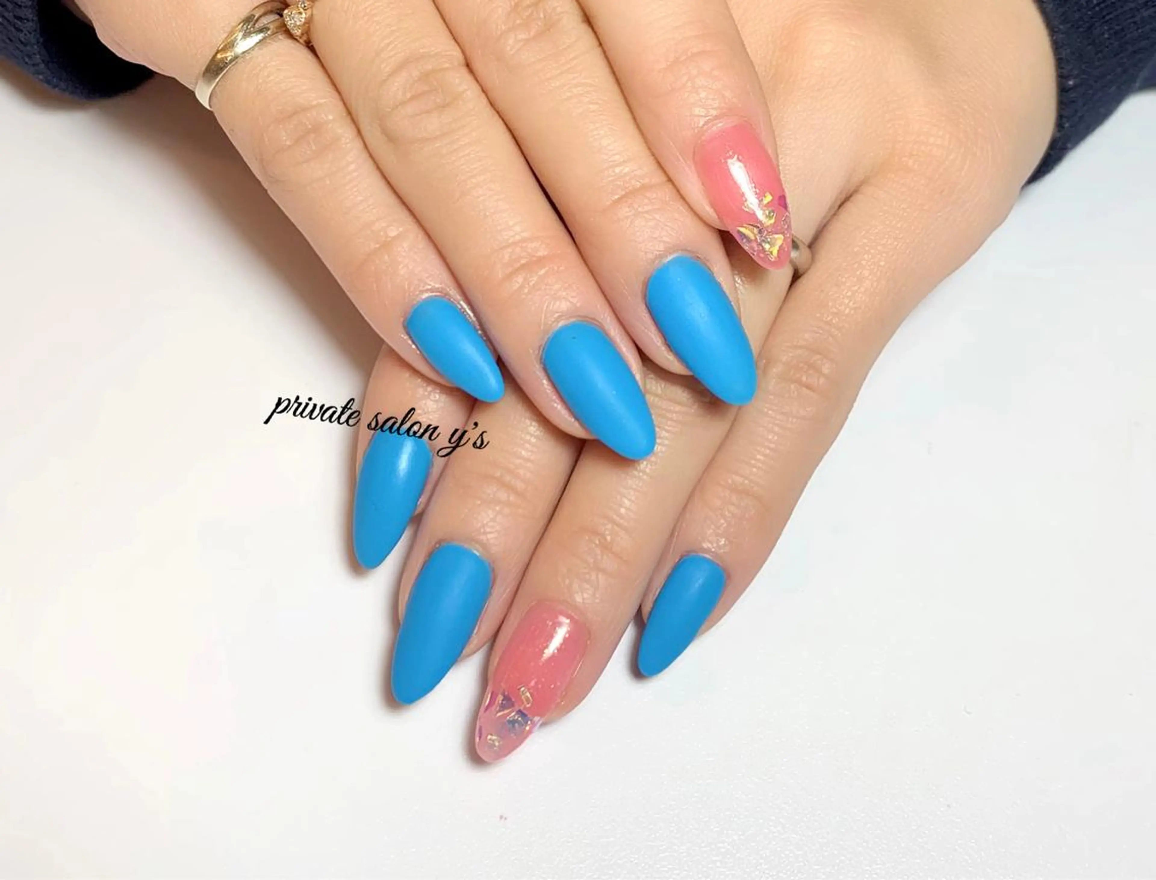 ネイル y' sのネイルデザイン