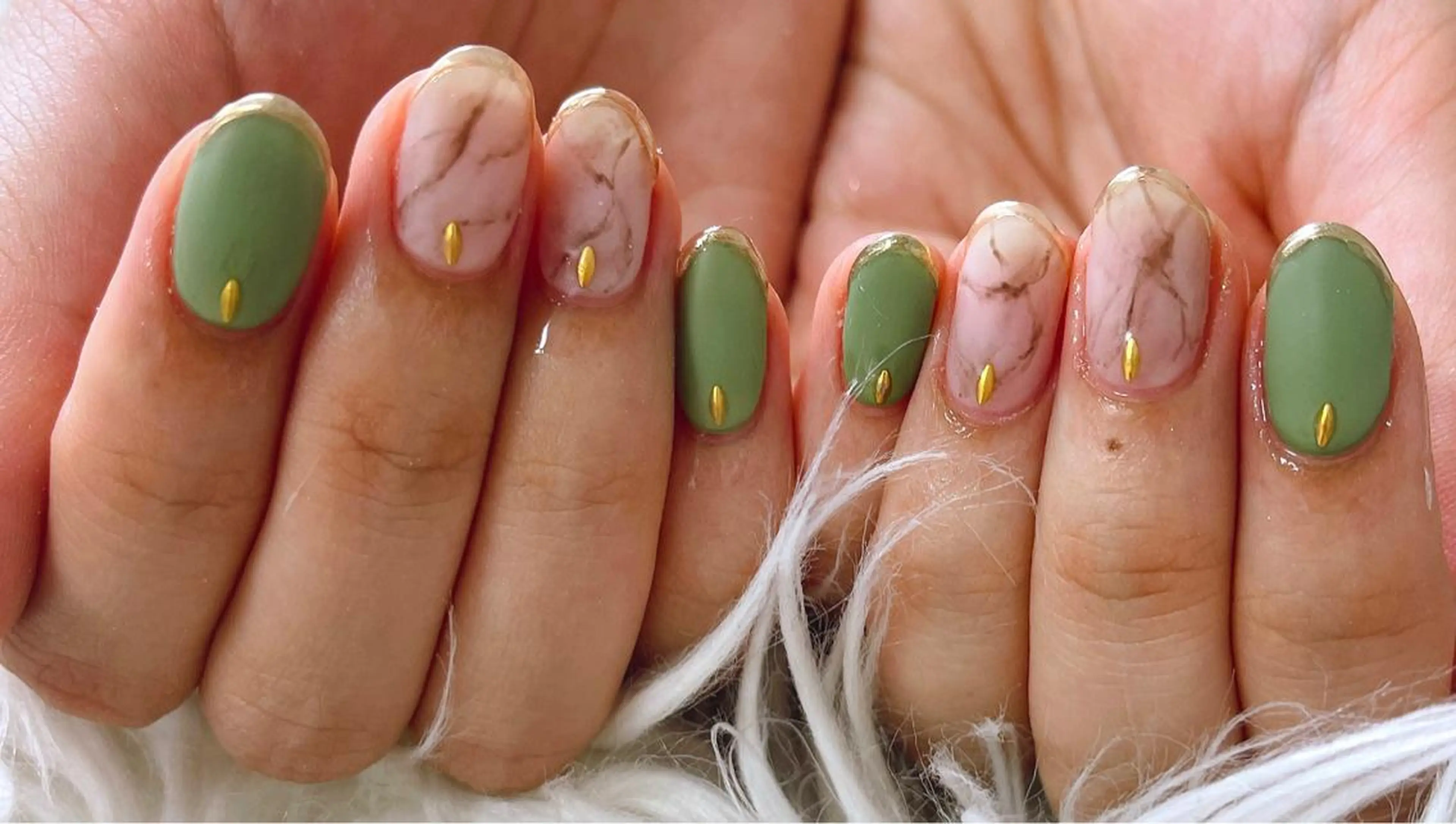 ネイル ハンドネイル 松田 由真のネイルデザイン