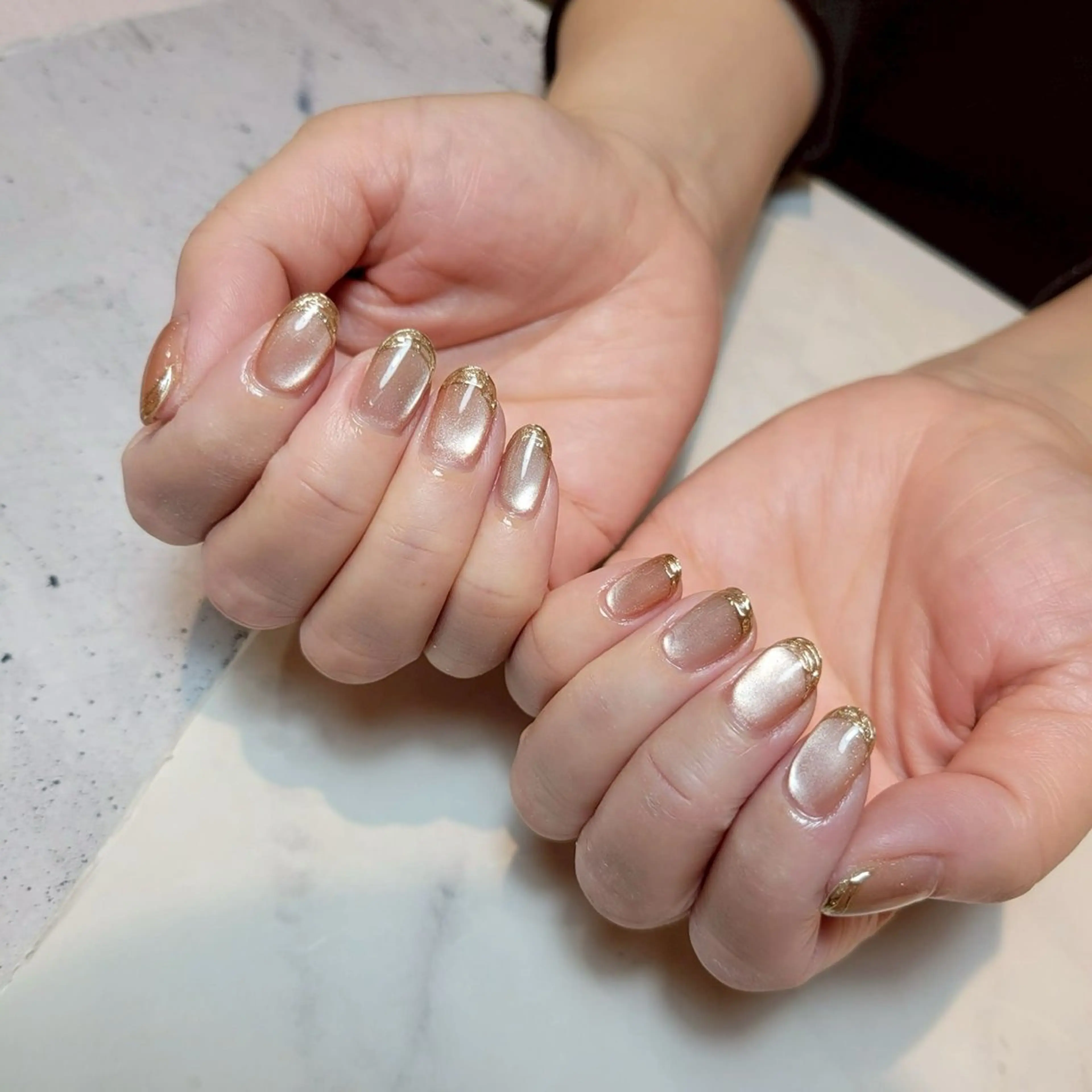 《オフあり》ハンド マグネットネイル💅🏻🤍の写真