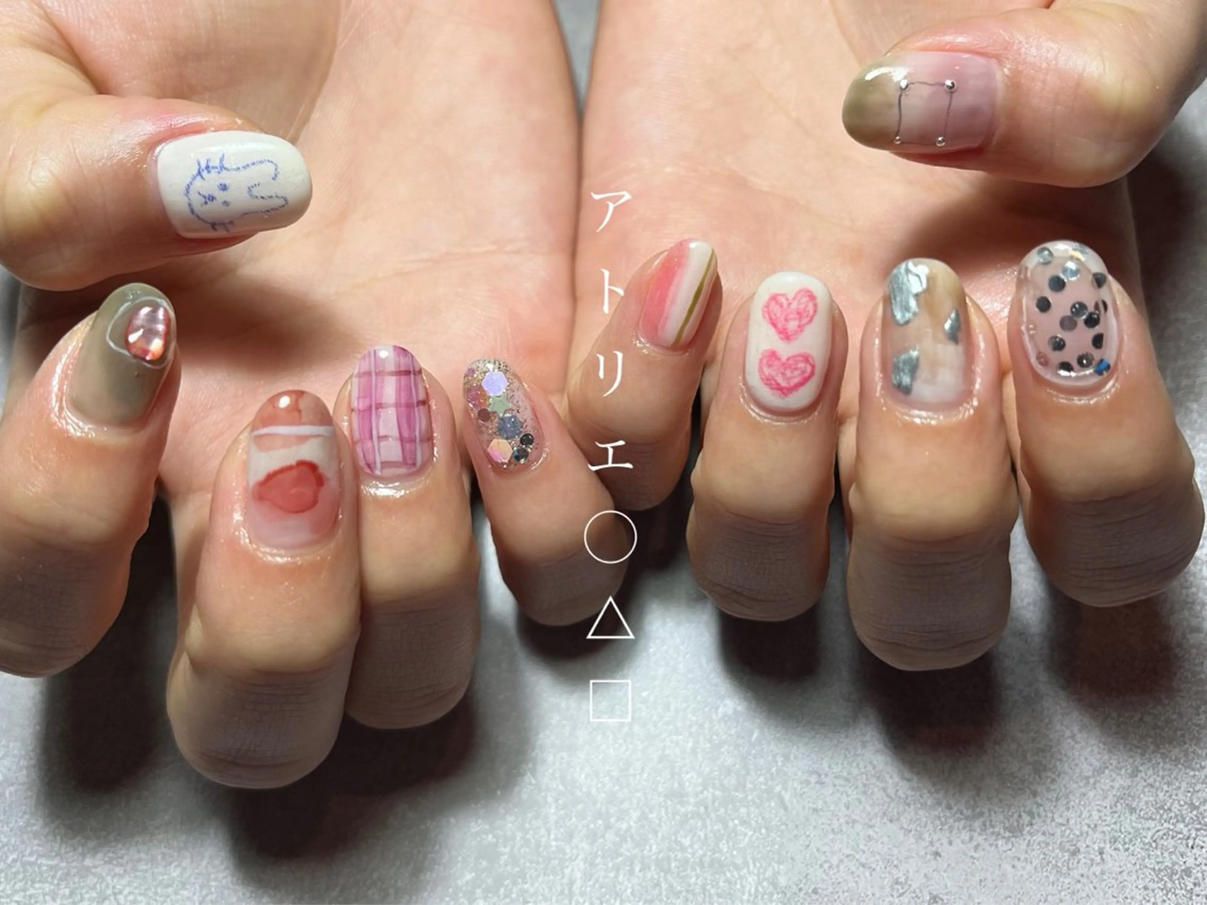 ネイル ハンドネイル アトリエ ○△□のネイルデザイン