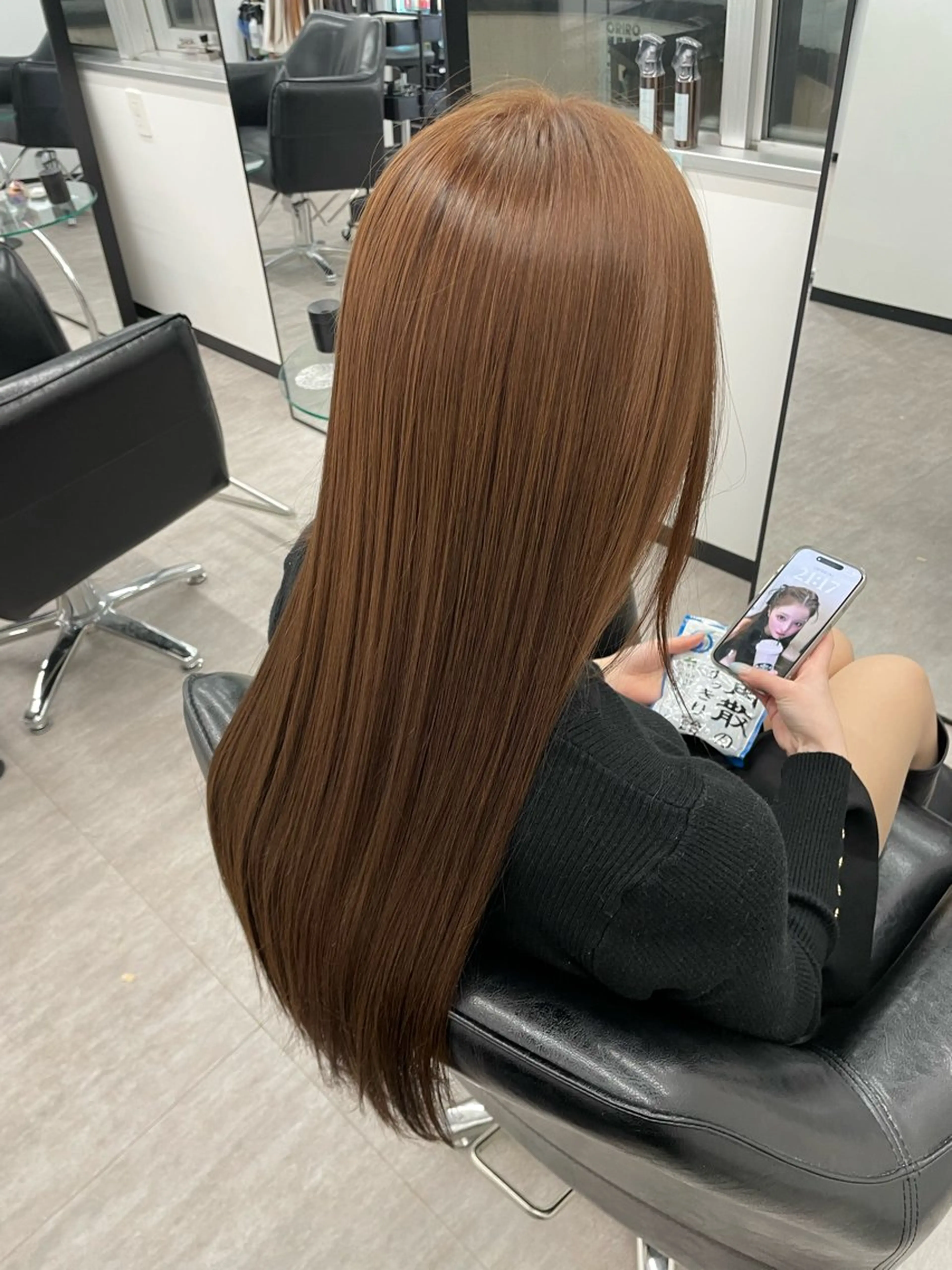 ロング カラー ダブルカラー 近藤 慧依のヘアスタイル