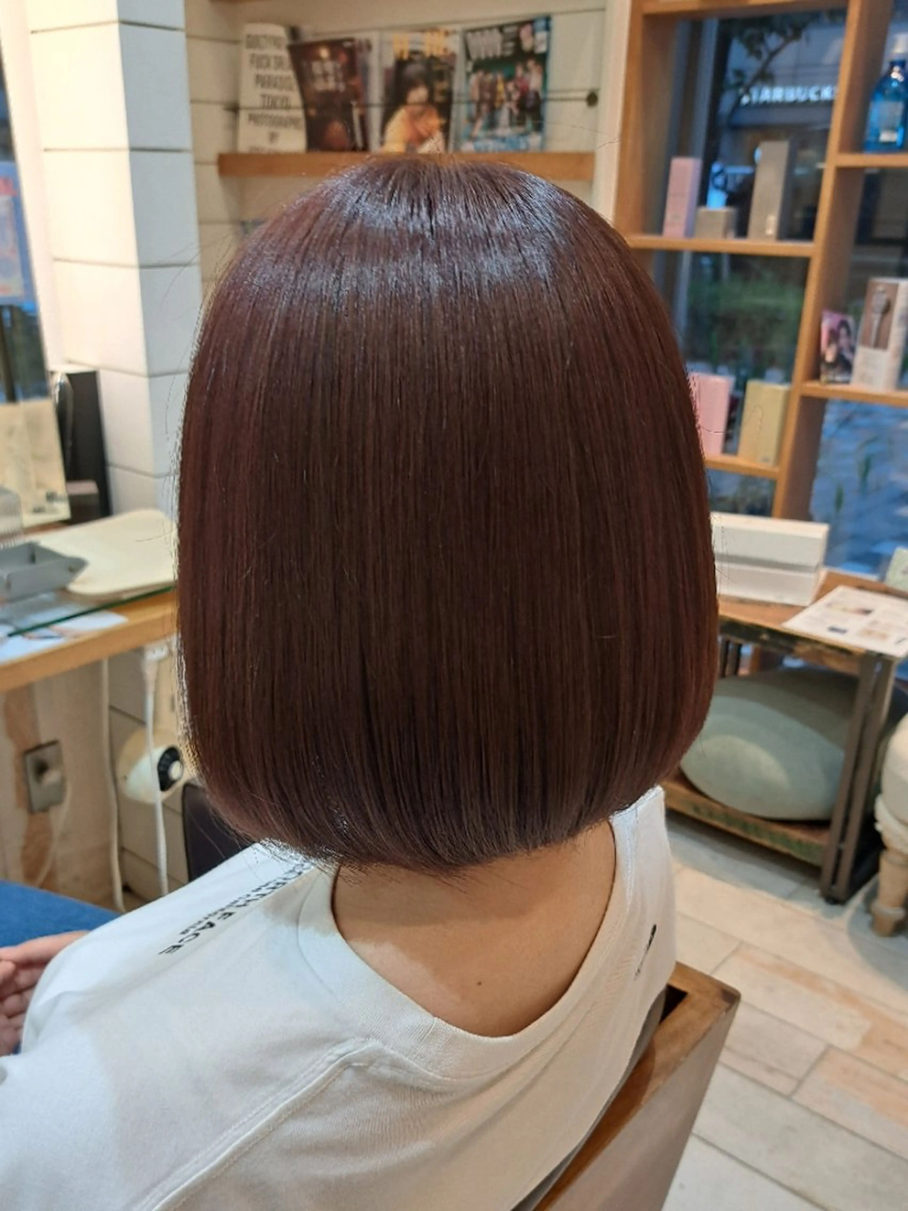 ショート カラー ブラウンカラー ピンクカラー ピンクブラウン ヘアカラー ＭＩＹＵ/透明感 渋谷/ベージュカラーのヘアスタイル