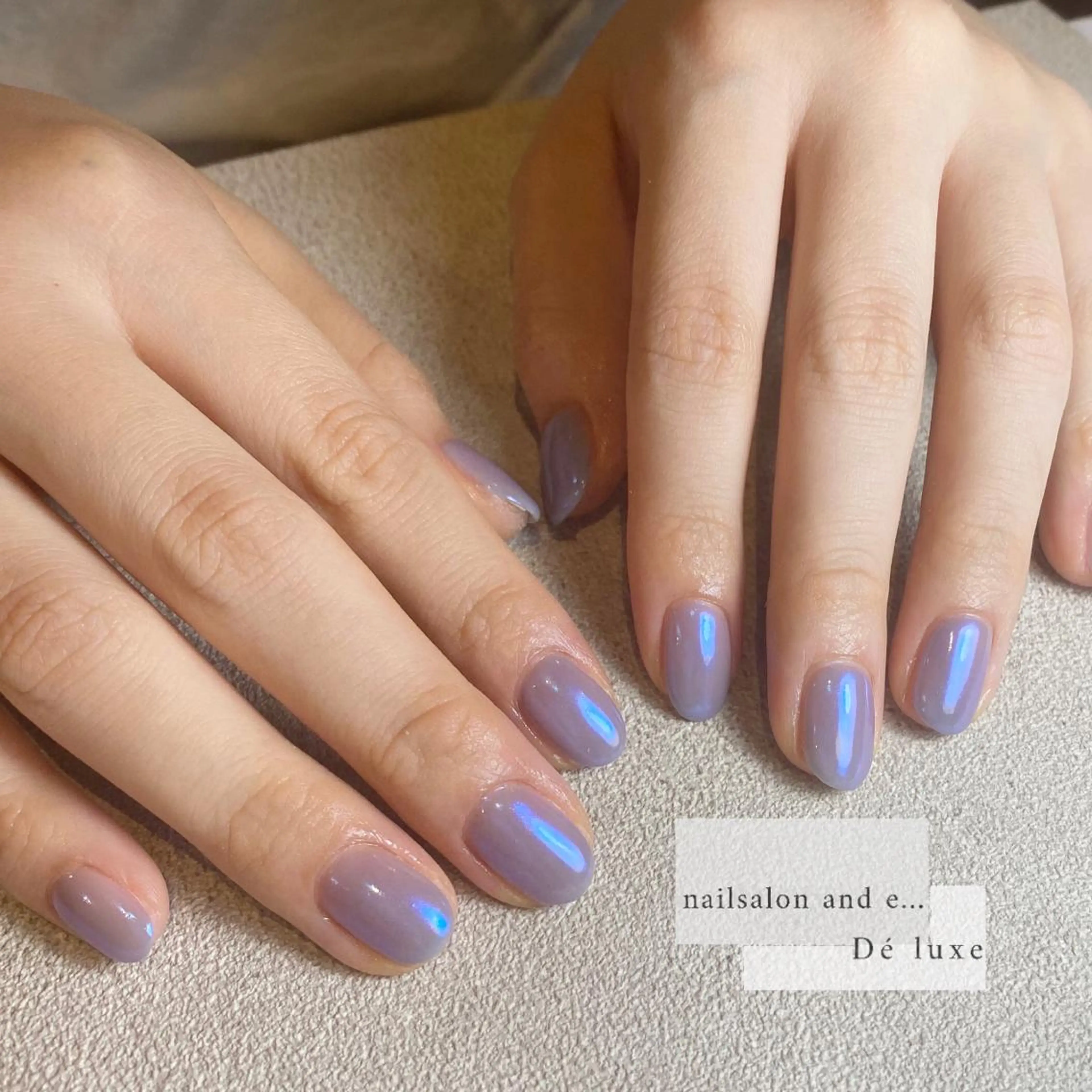 ネイル オーロラネイル ブルー グラデーション ミラーネイル ニュアンスネイル nailsalon mur.のネイルデザイン