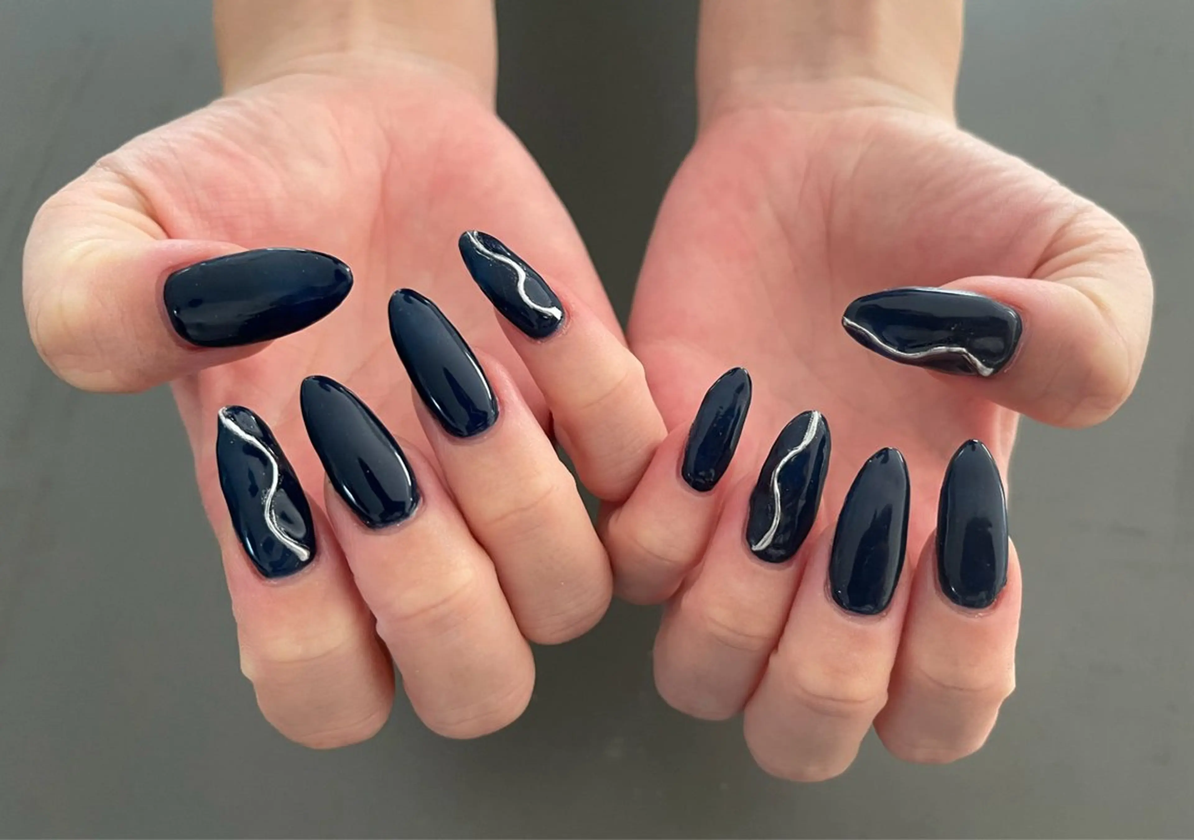 ネイル 長さ出し ari. nailのネイルデザイン