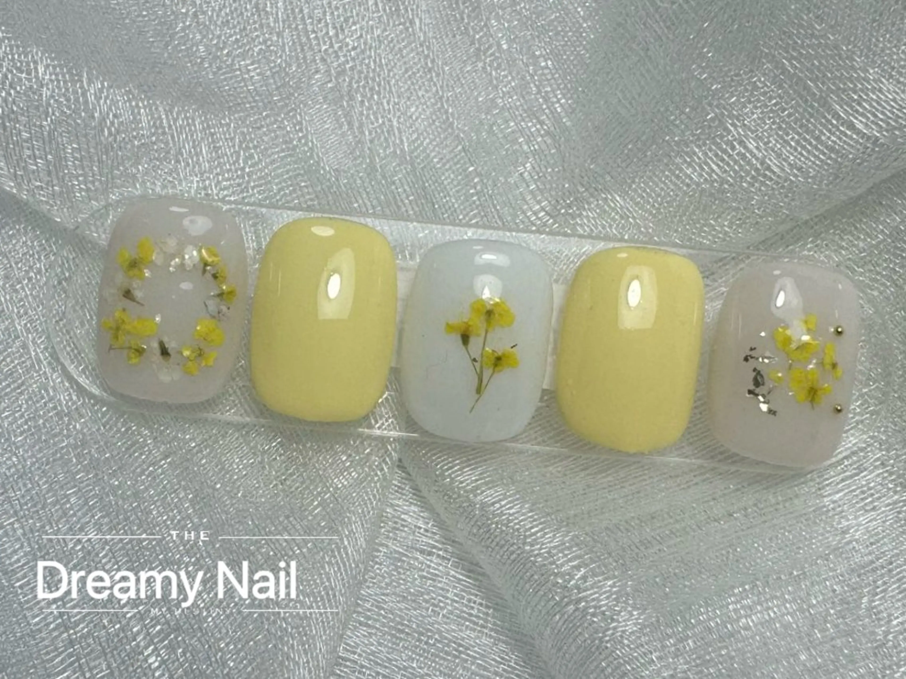 ネイル ハンドネイル ハンドケア 💕Dreamy KIYO💕のネイルデザイン