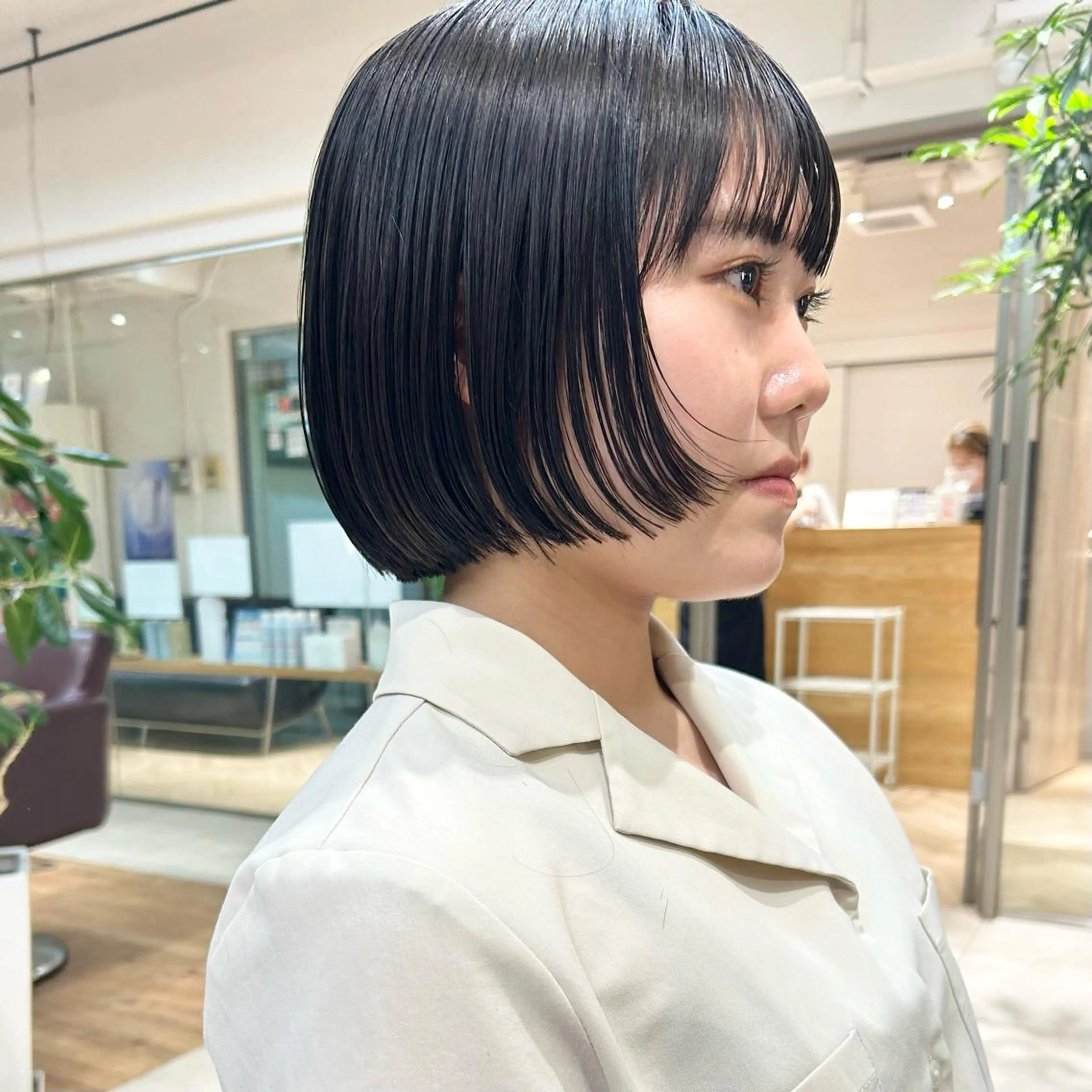 ショート カラー ボブ カット ハイトーン/ブリーチ 似合せカット/パーマのヘアスタイル