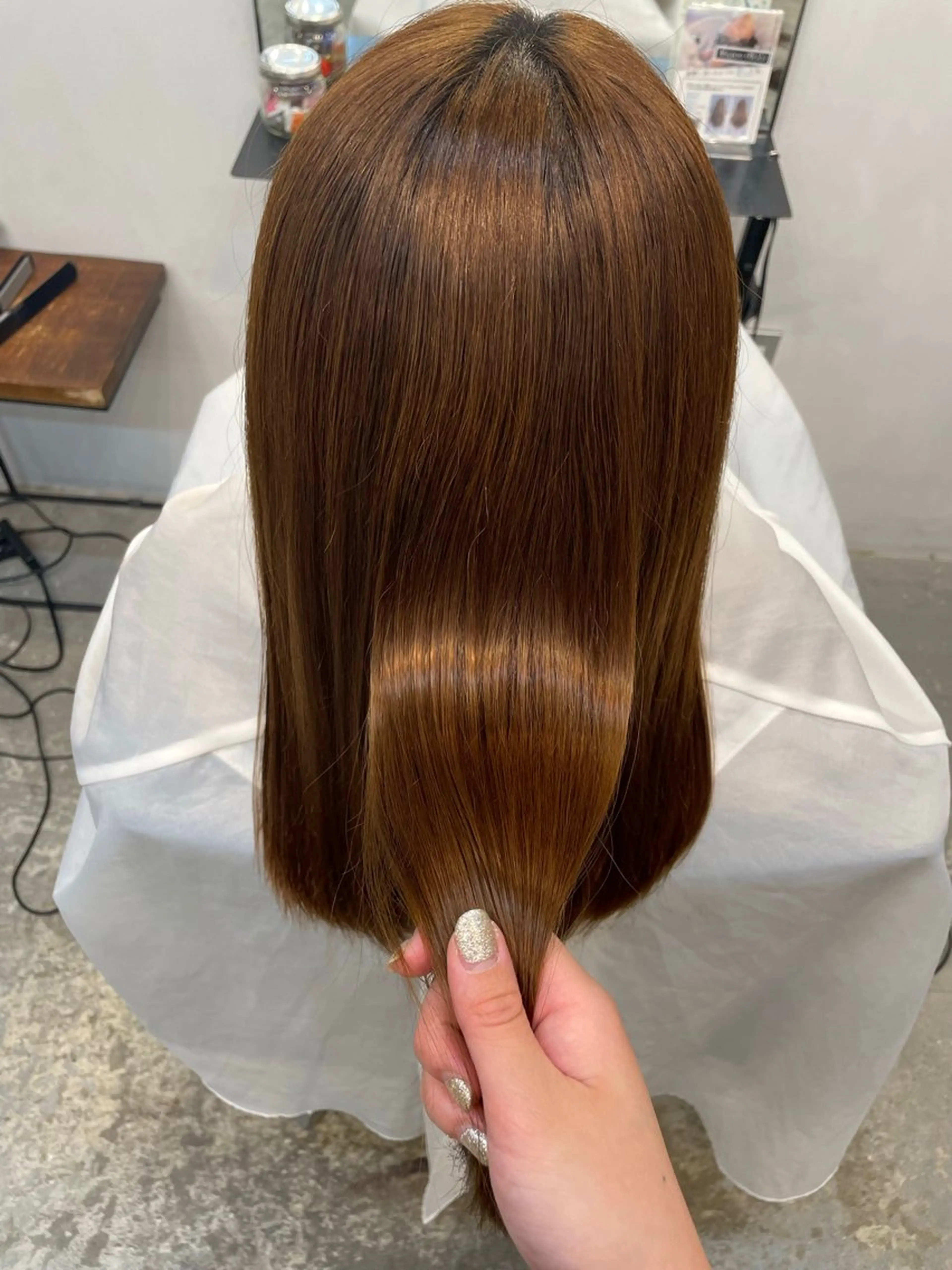 セミロング トリートメント レイヤーカット 🌱 ブリーチ  はるかのヘアスタイル