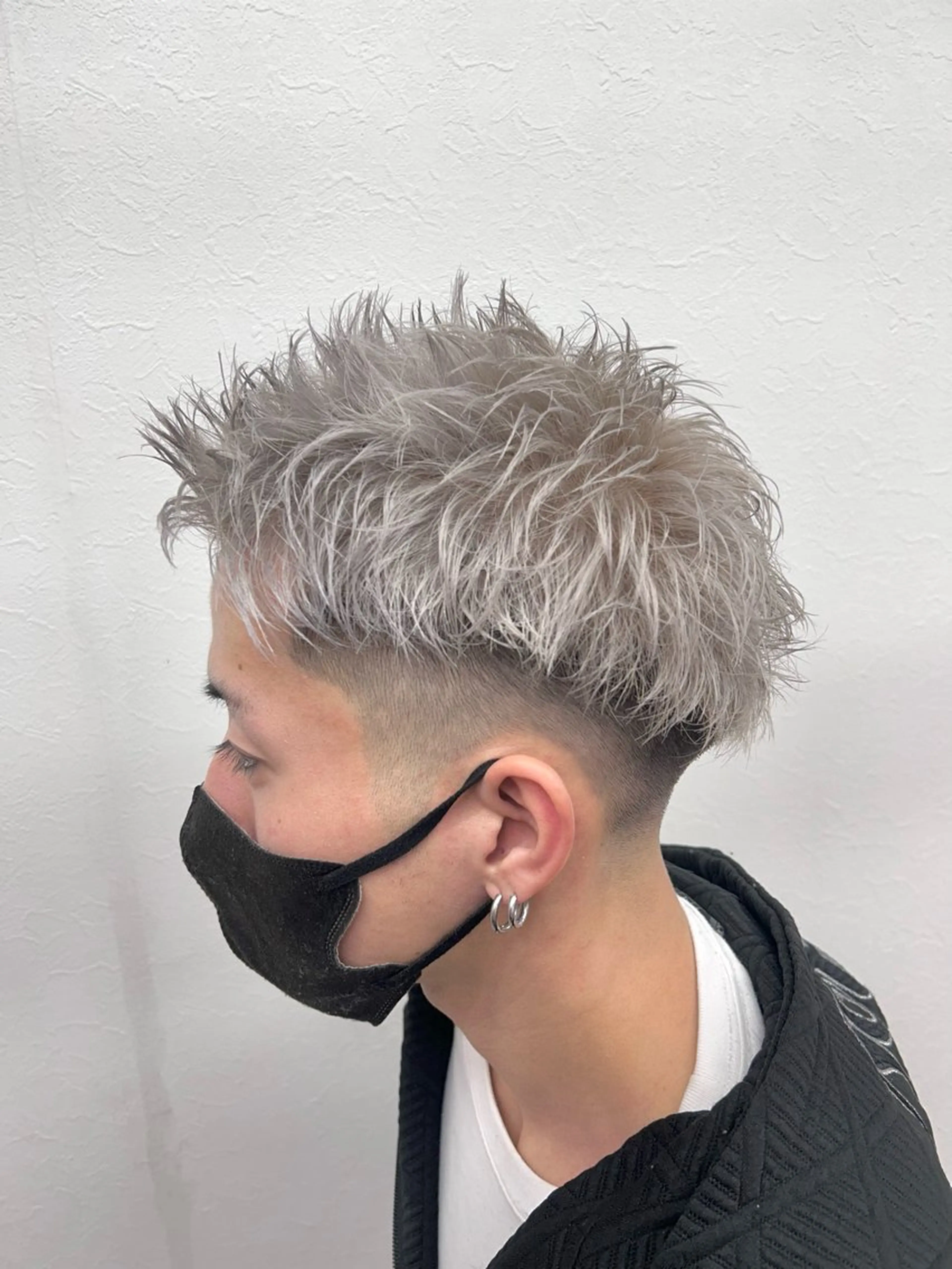 【メンズ限定】思いっきりイメチェン!カット+ブリーチonカラークーポン!の写真