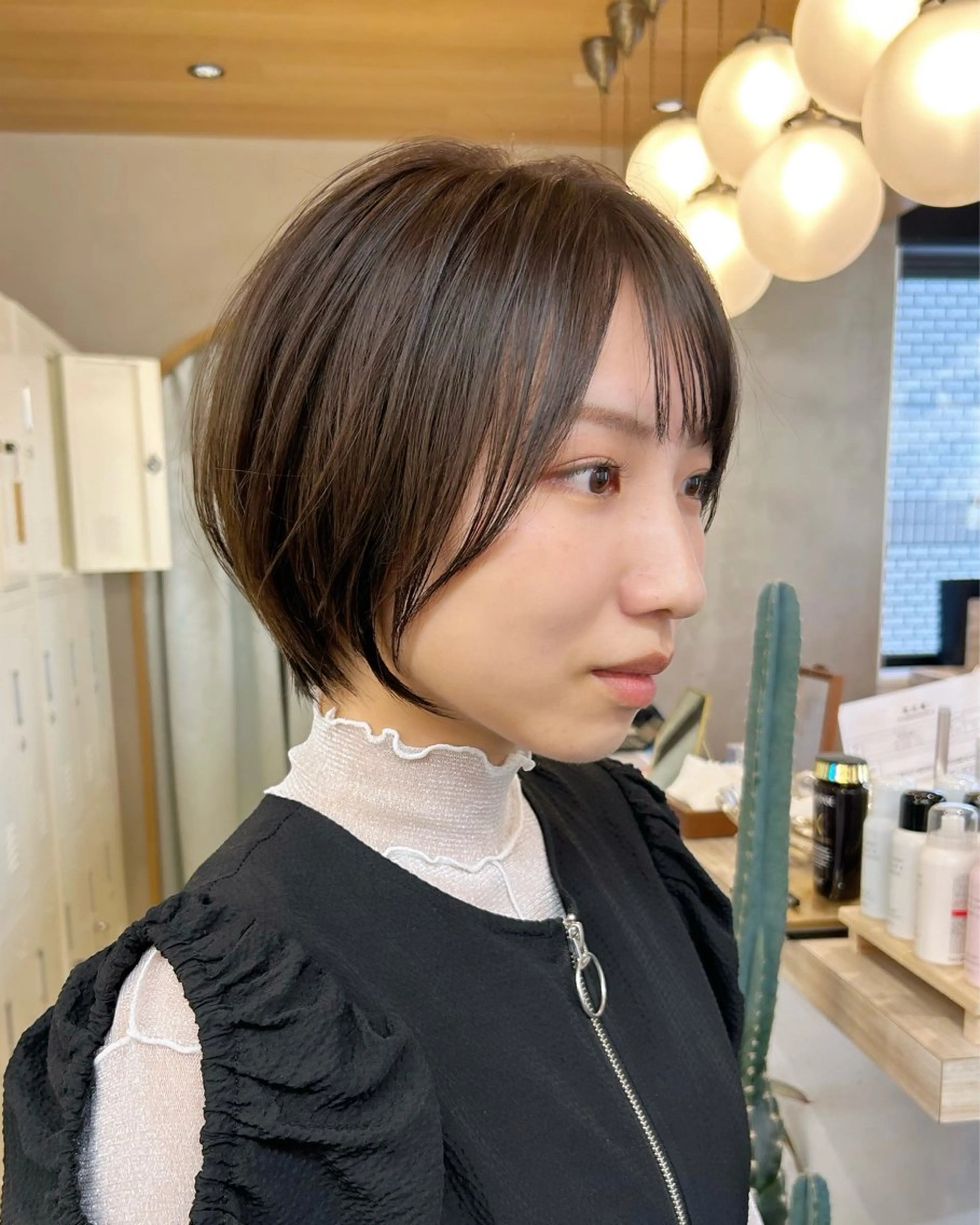 ショート カット ヘアカラー トリートメント 🩵縮毛矯正/ブリー チ/髪質改善/いつかのヘアスタイル