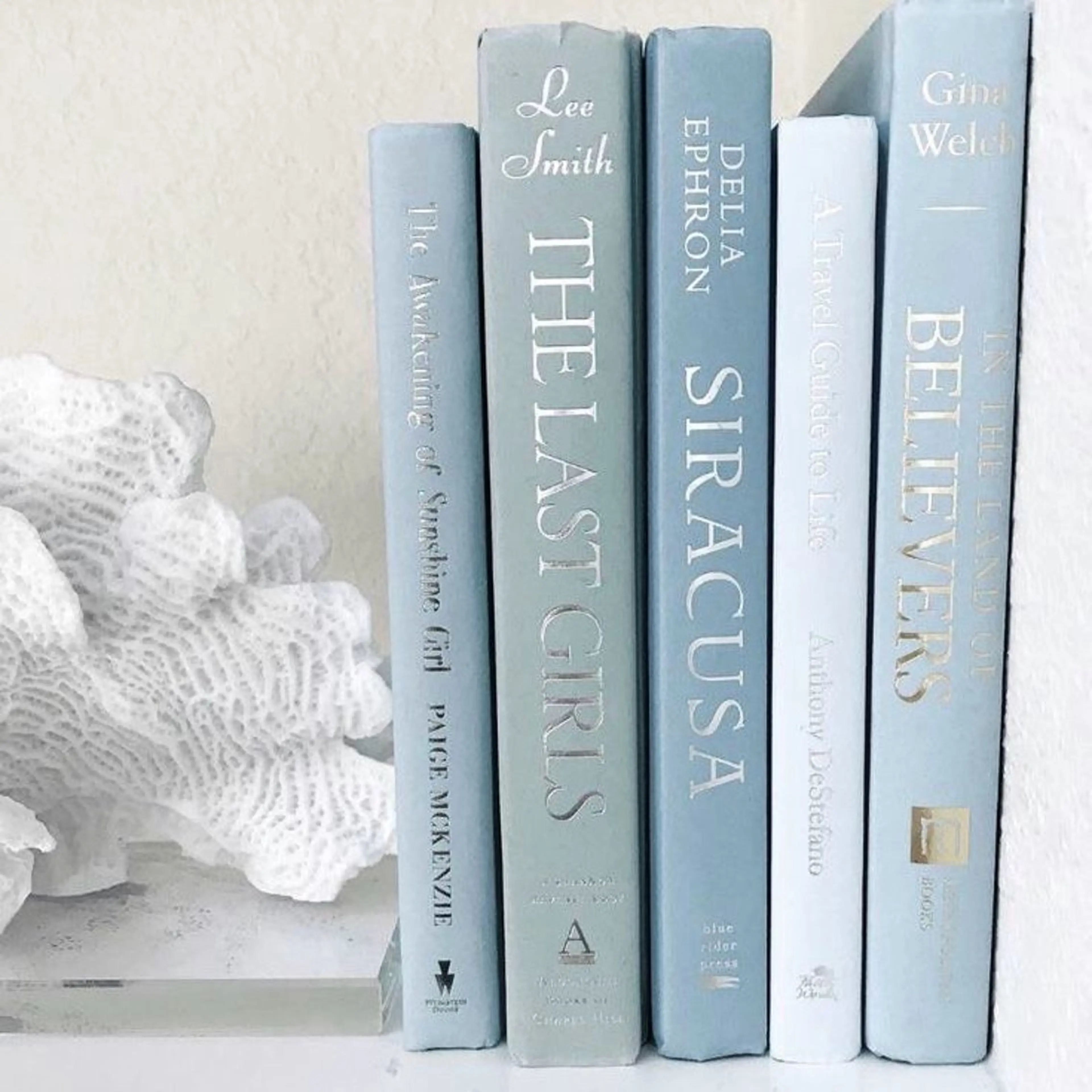 Bianca葛西 Hinano🩶のネイルデザイン