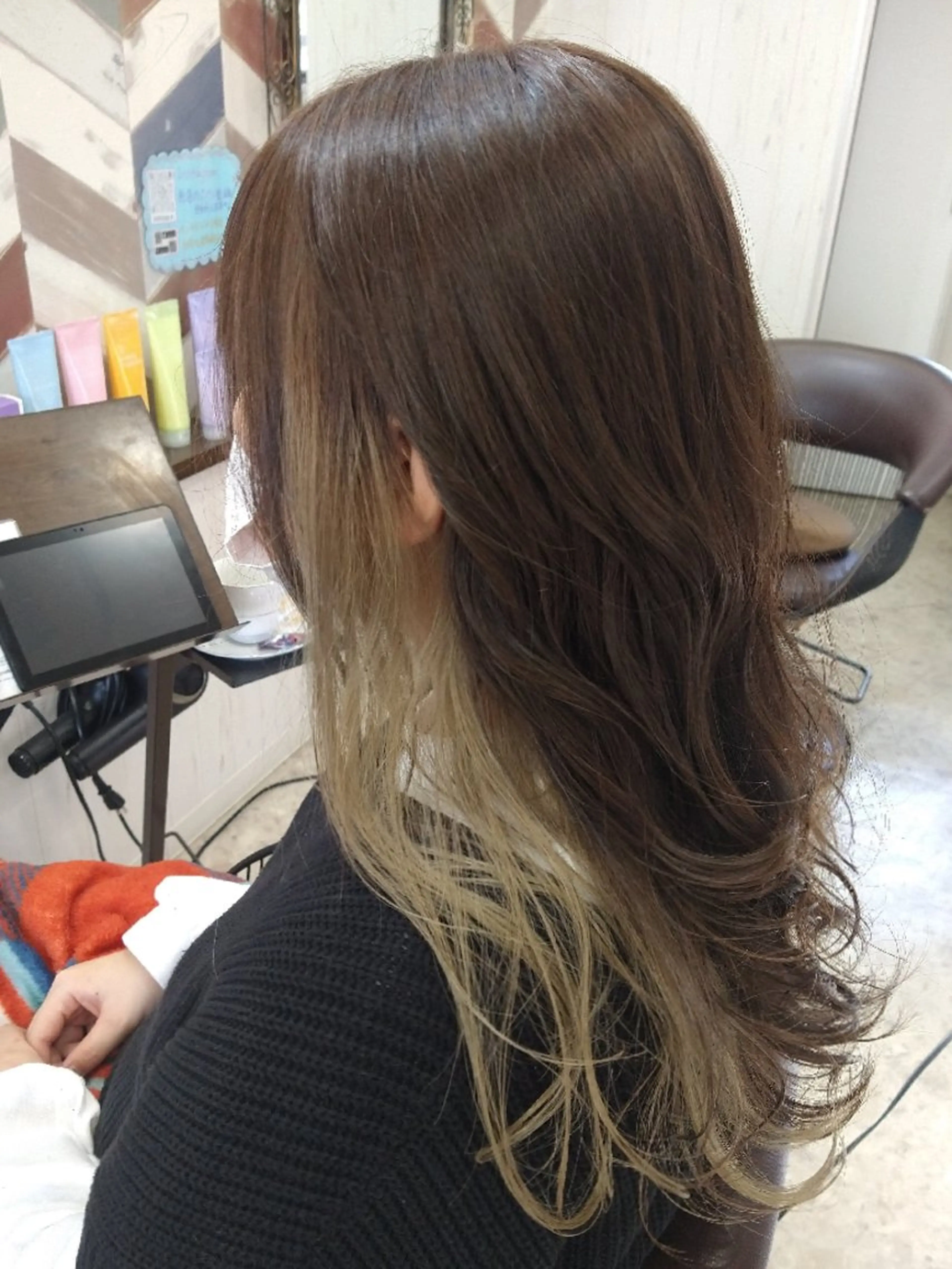 ロング カラー 藤本 咲紀のヘアスタイル