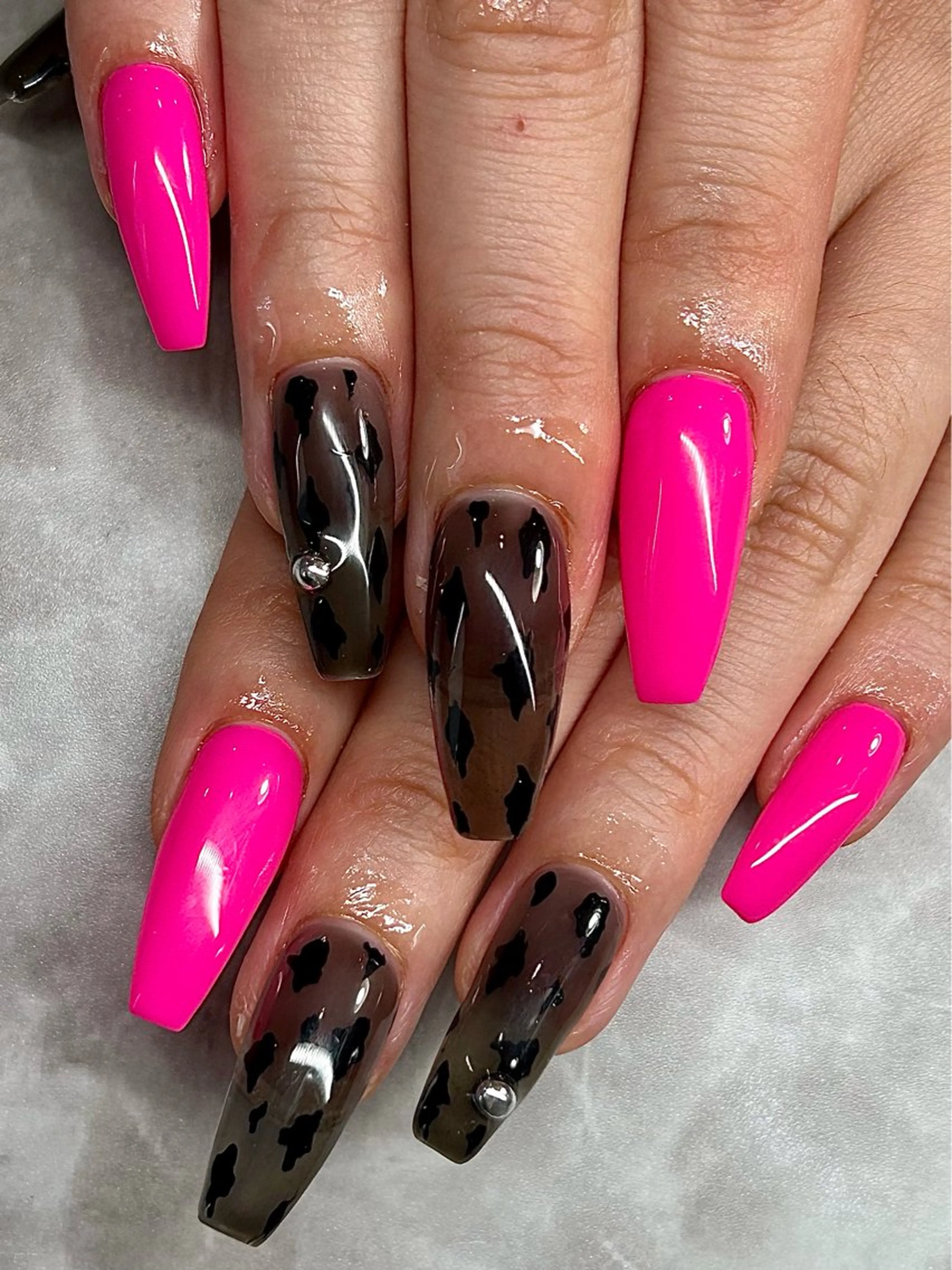 ネイル REBEST Tommyのネイルデザイン