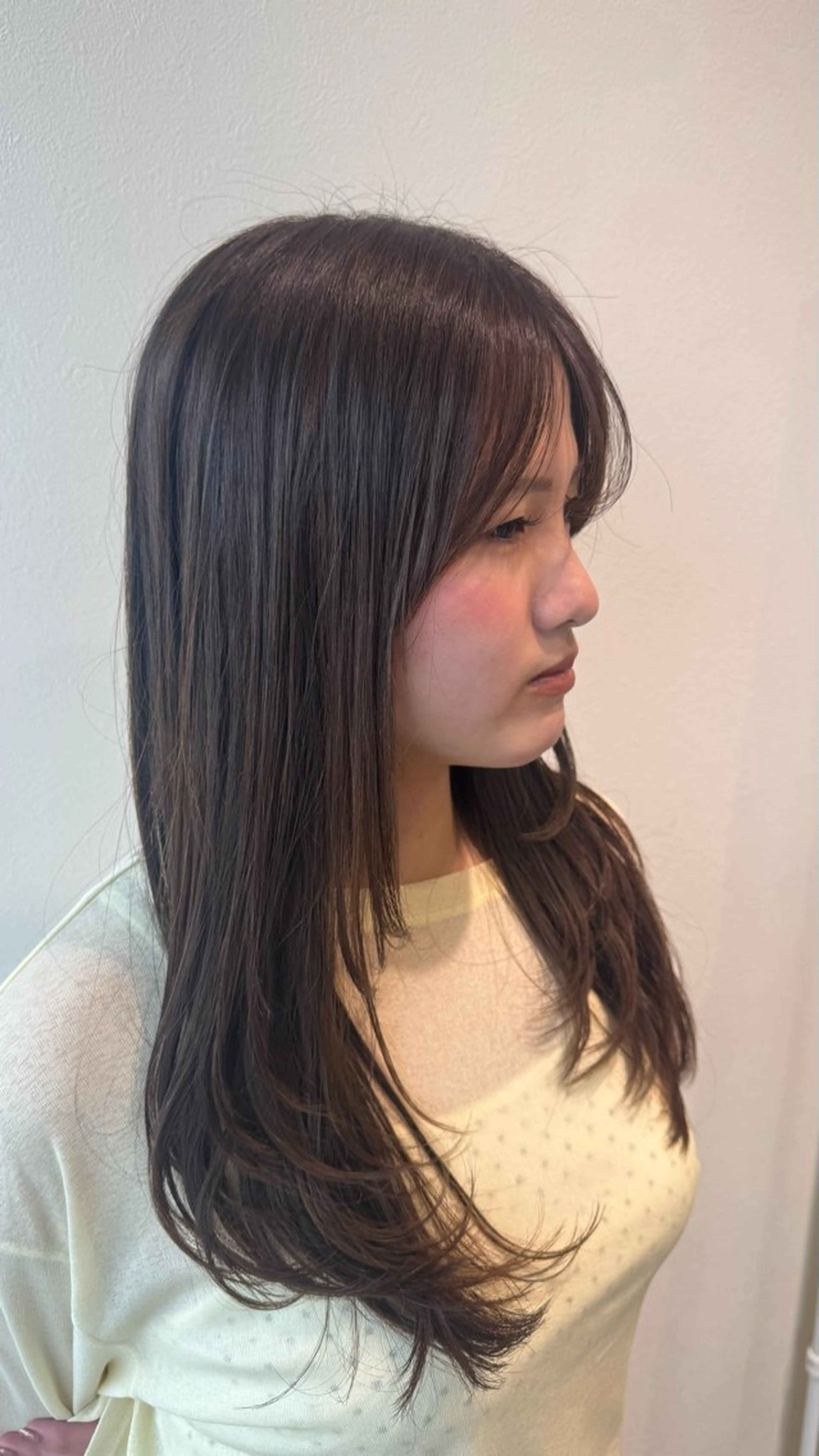 カラー ベージュカラー オリーブベージュ ヘアカラー トリートメント 高吉 華鈴のヘアスタイル