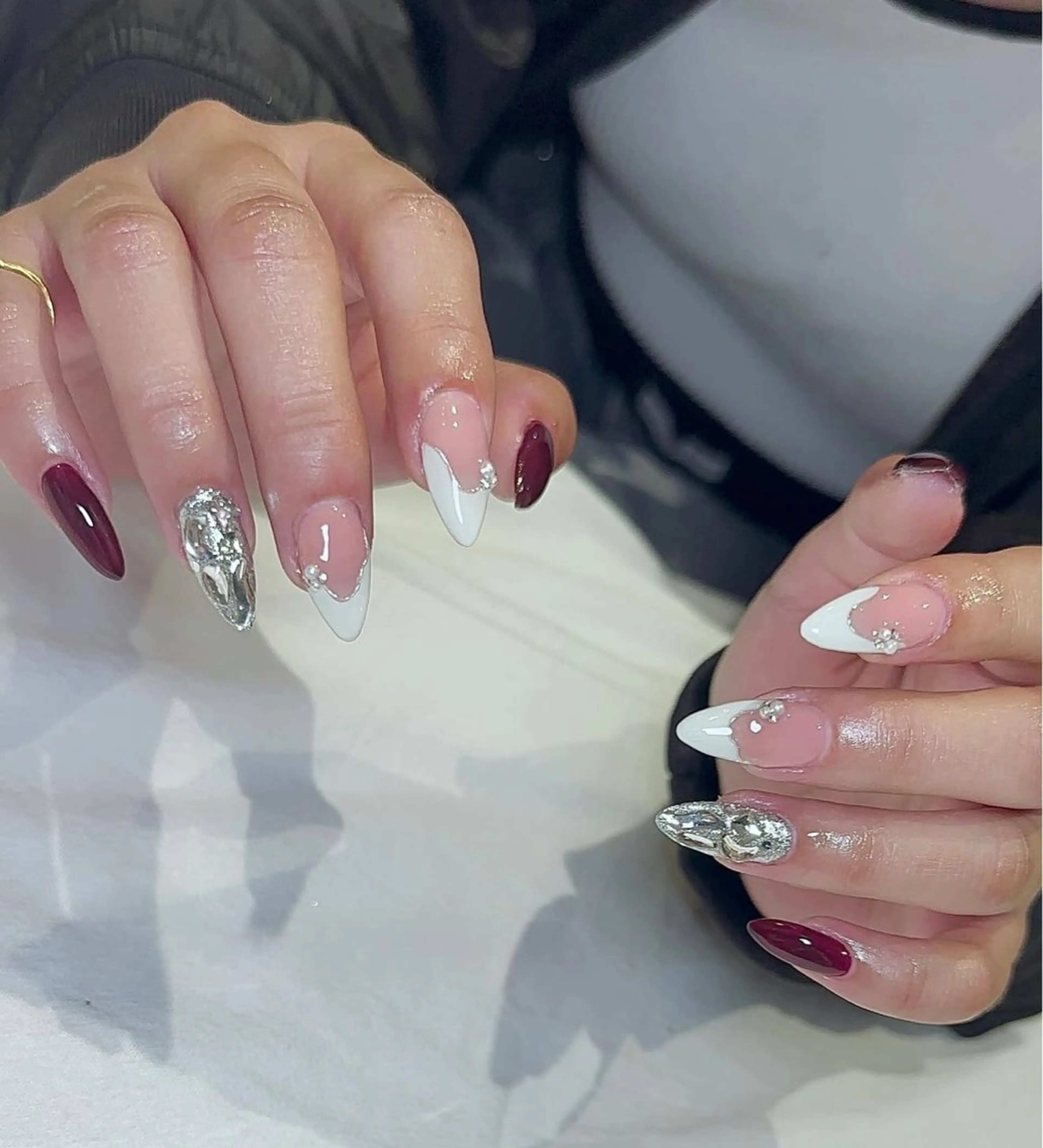 ネイル アニマル柄 オーロラネイル チークネイル フラッシュネイル ジェルネイル ハンドネイル Lyna 池袋のネイルデザイン