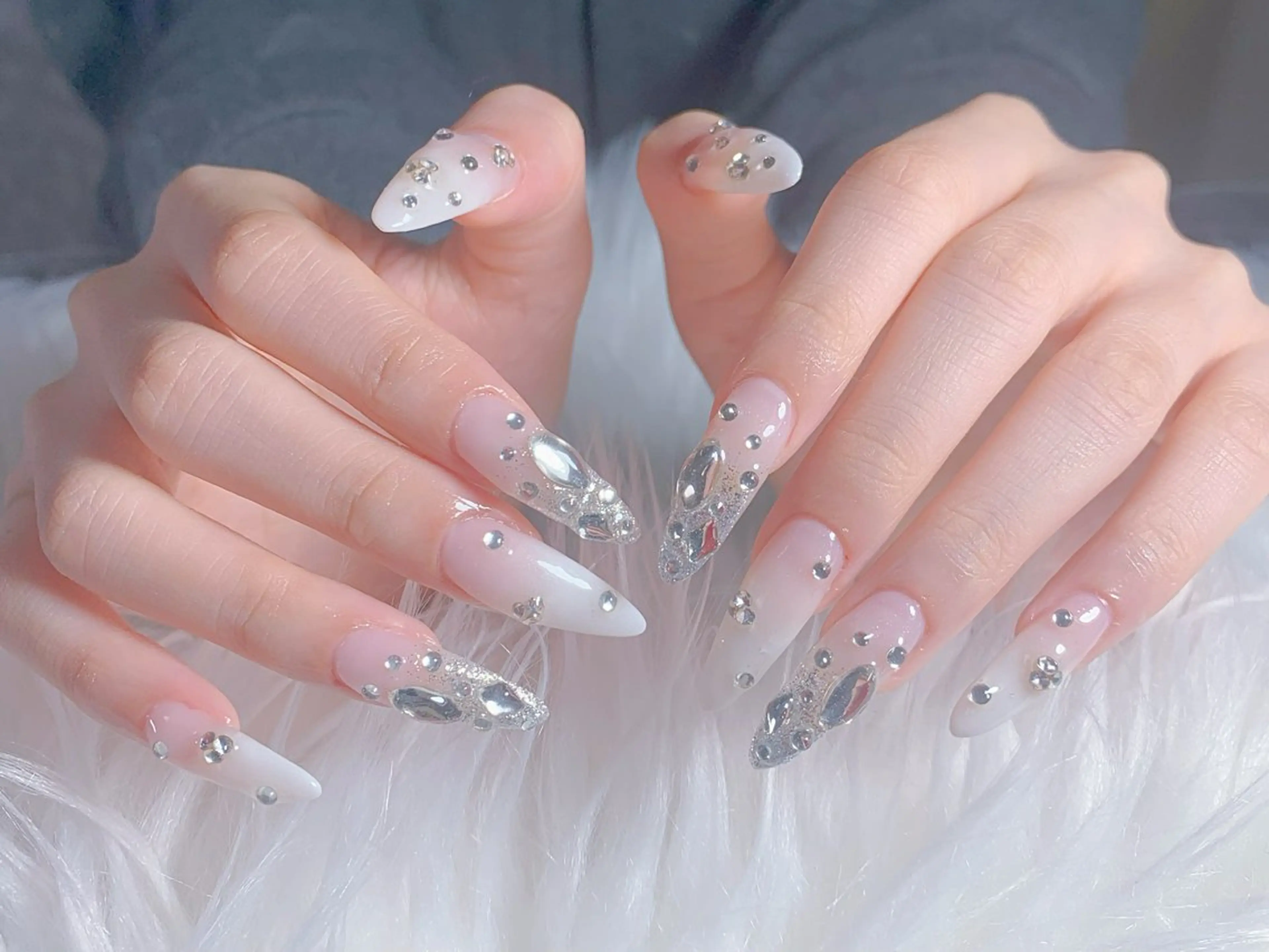 ネイル Neko nail所属・グエン ミンのネイルデザイン