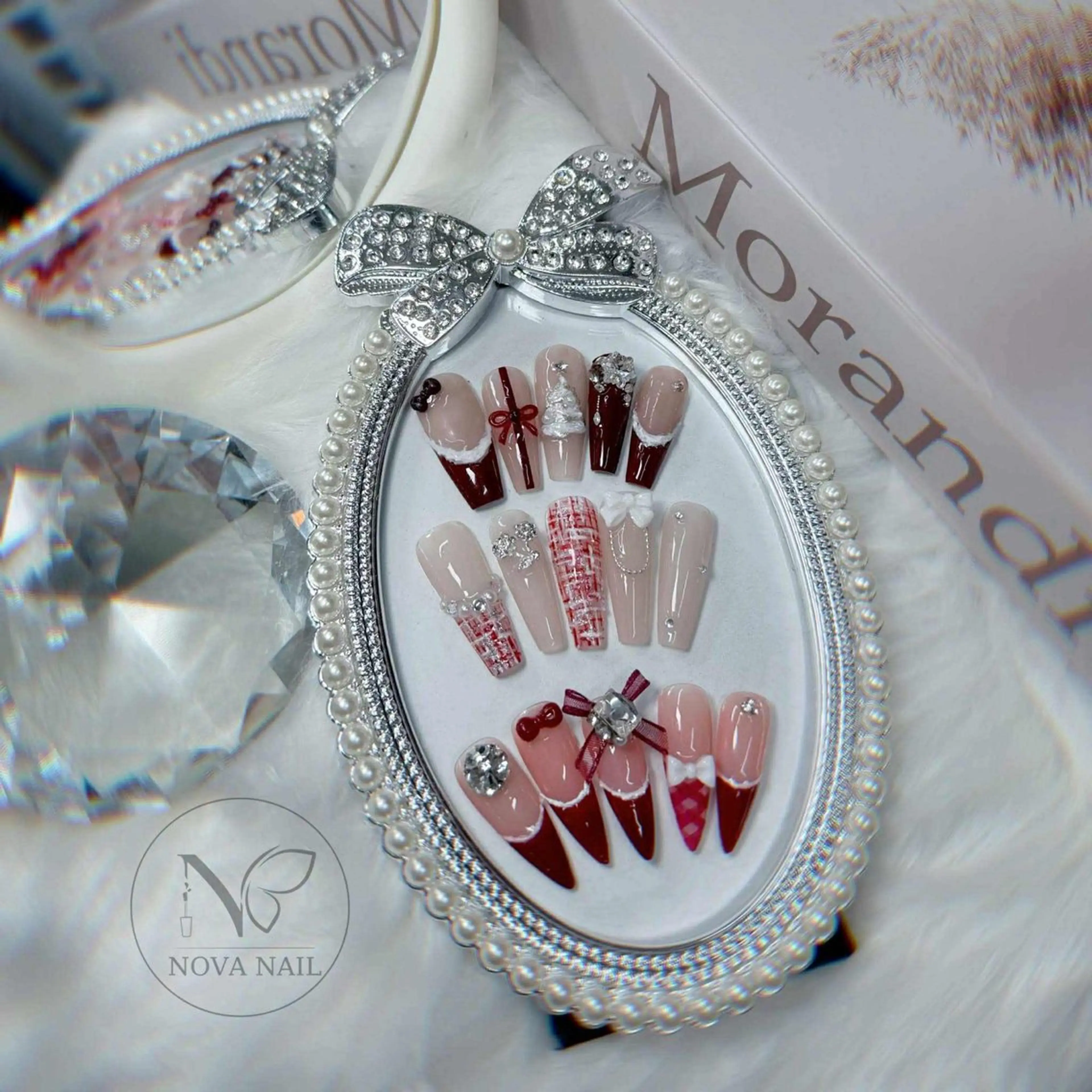 ネイル アートネイル ジェルネイル キラキラネイル 持ち込み シンプルネイル ぱん ちゃんのネイルデザイン