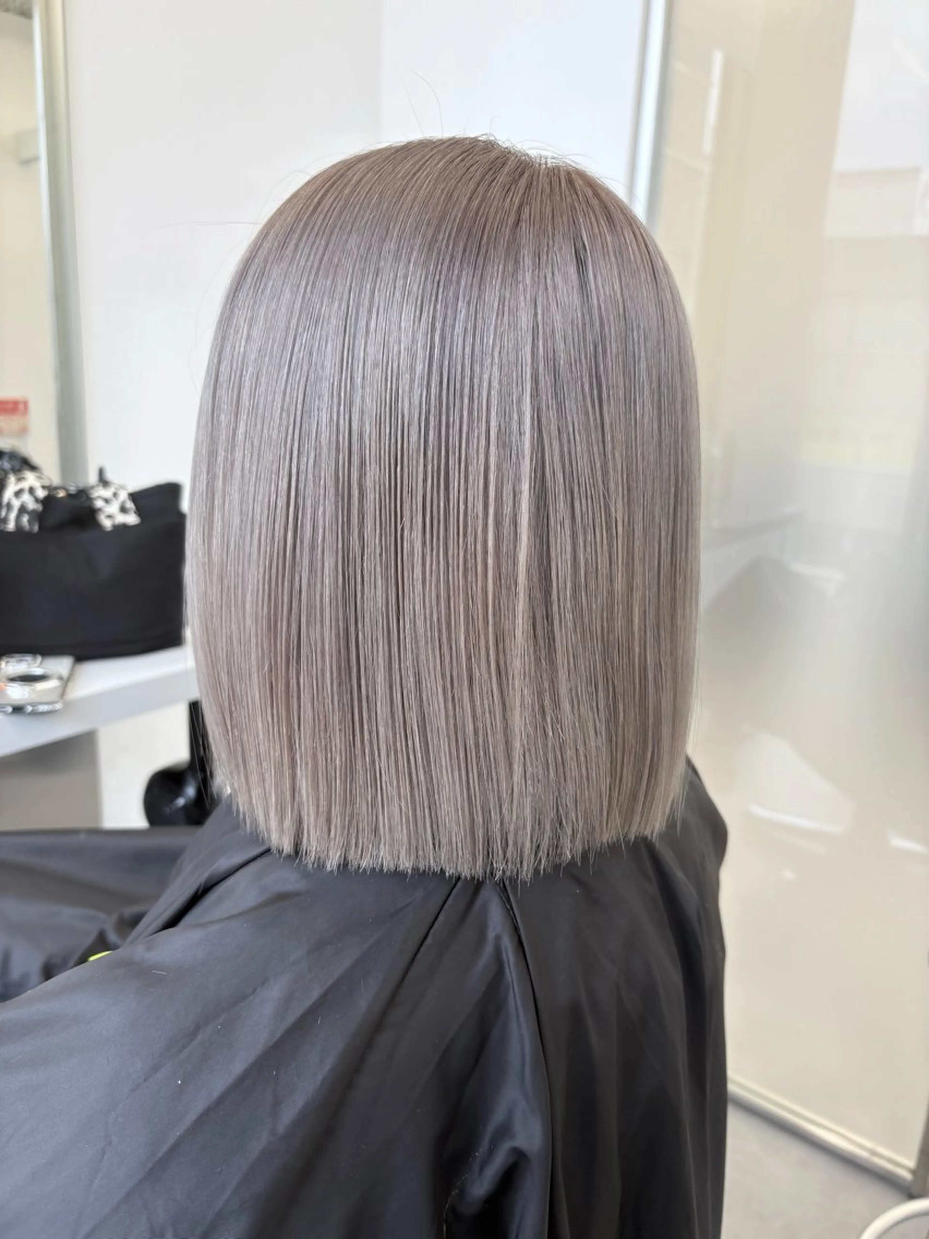 ミディアム カラー ブリーチ GOTODAYシェアサロン所属・天野 利咲のヘアスタイル