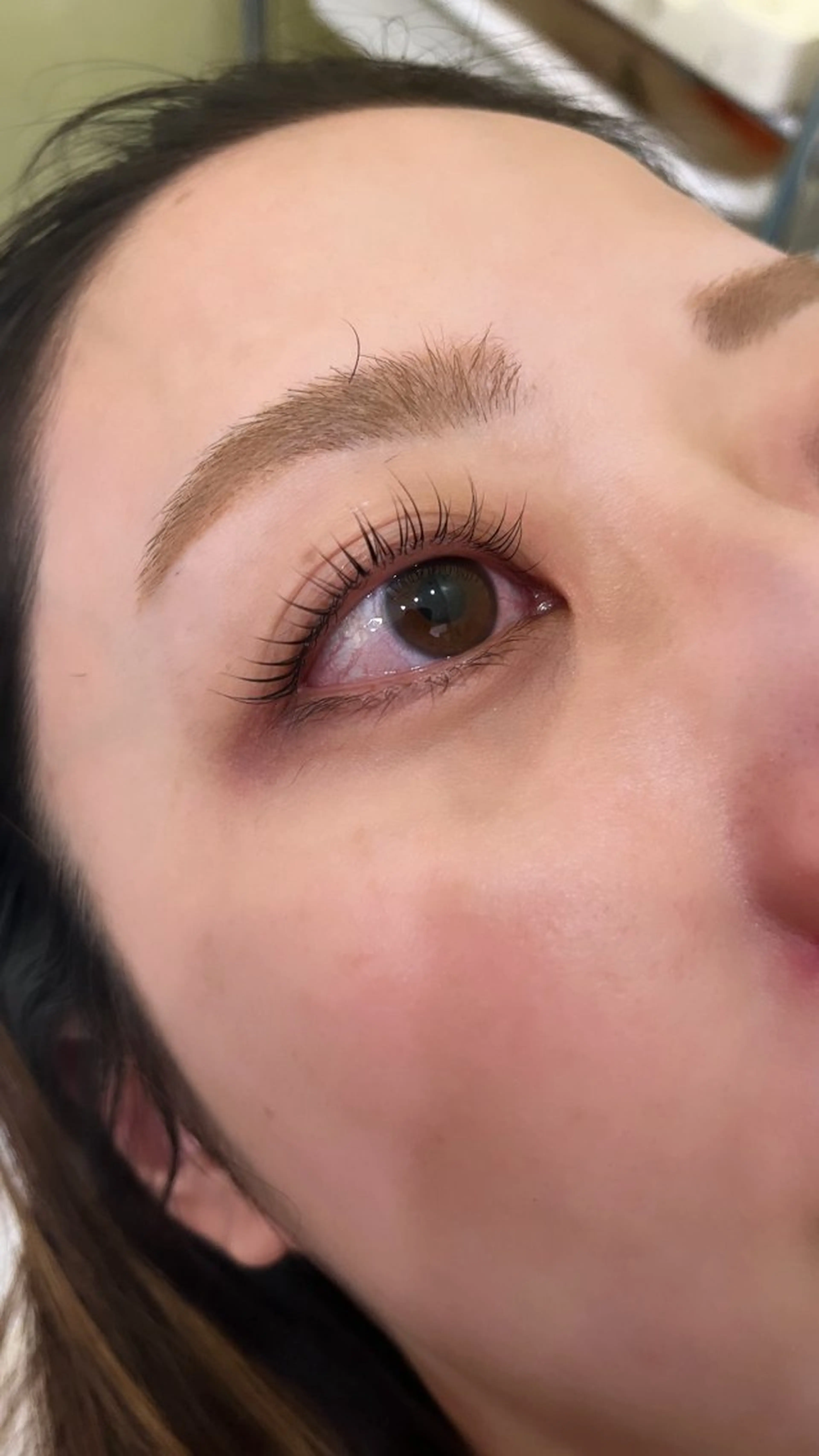 マツエク・マツパ まつげパーマ 福本 聖海のヘアスタイル