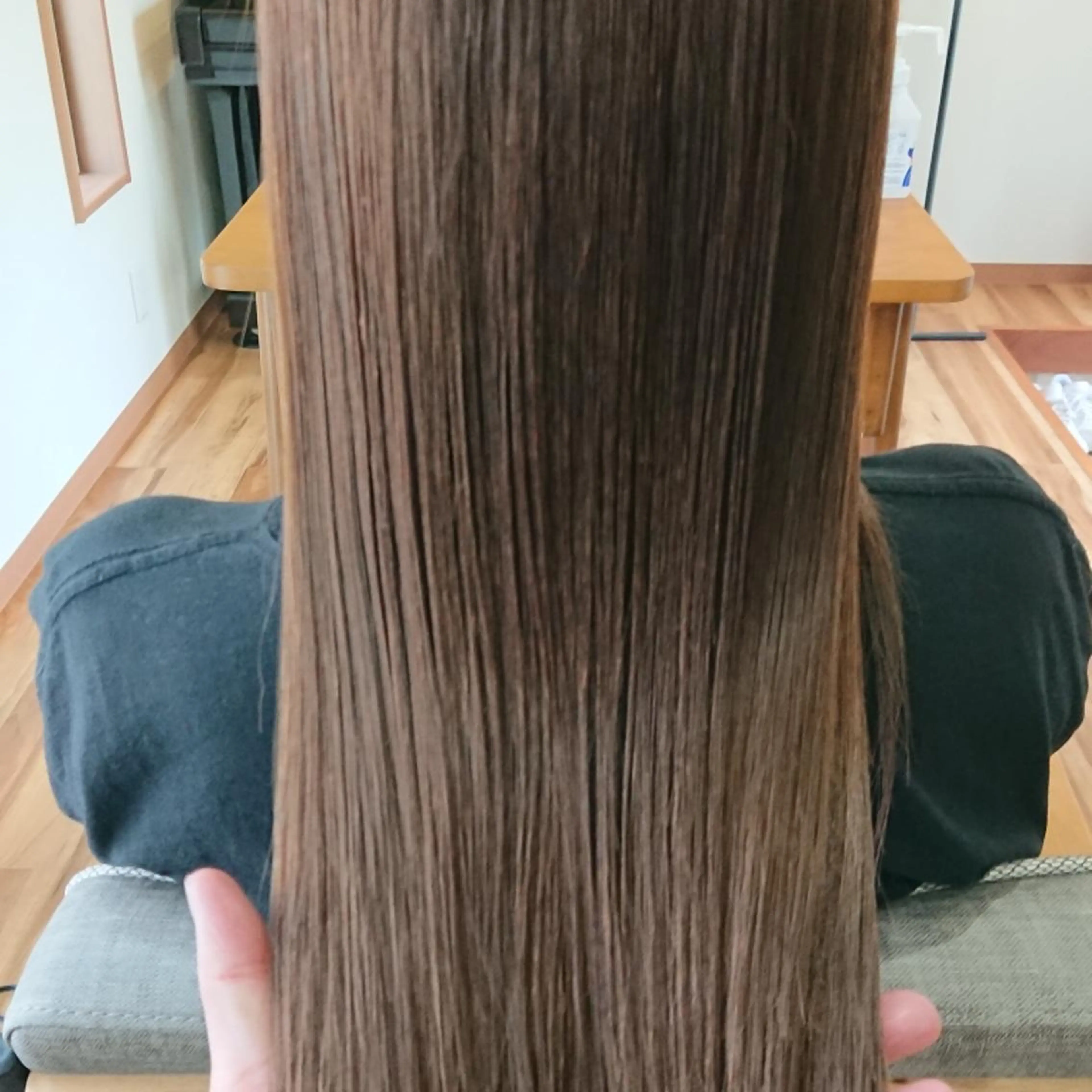 ロング 髪質改善 縮毛矯正 crea   芦田 武栄のヘアスタイル