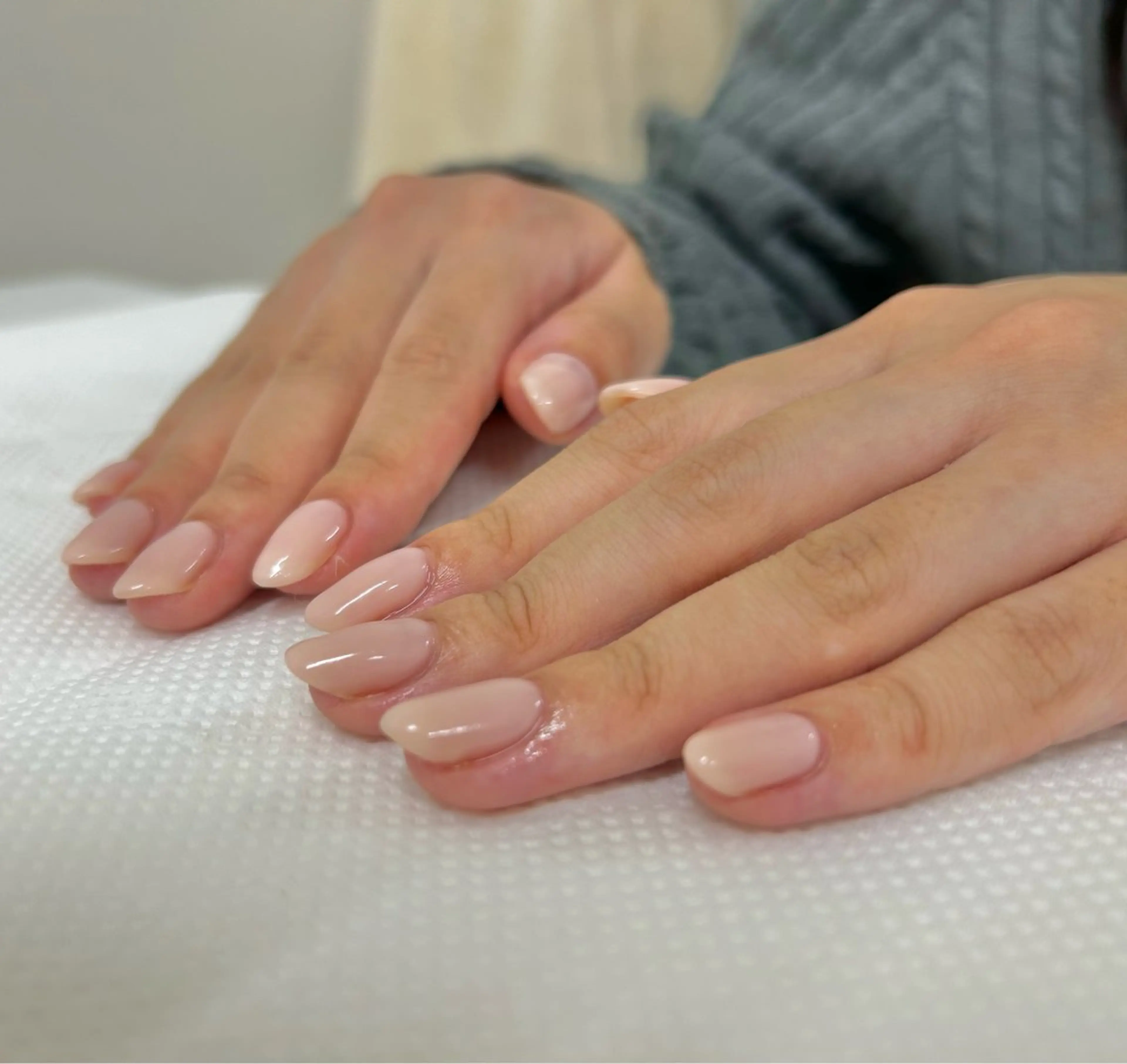 ネイル ワンカラーネイル ピンク ピンクベージュ 片倉 愛美のネイルデザイン