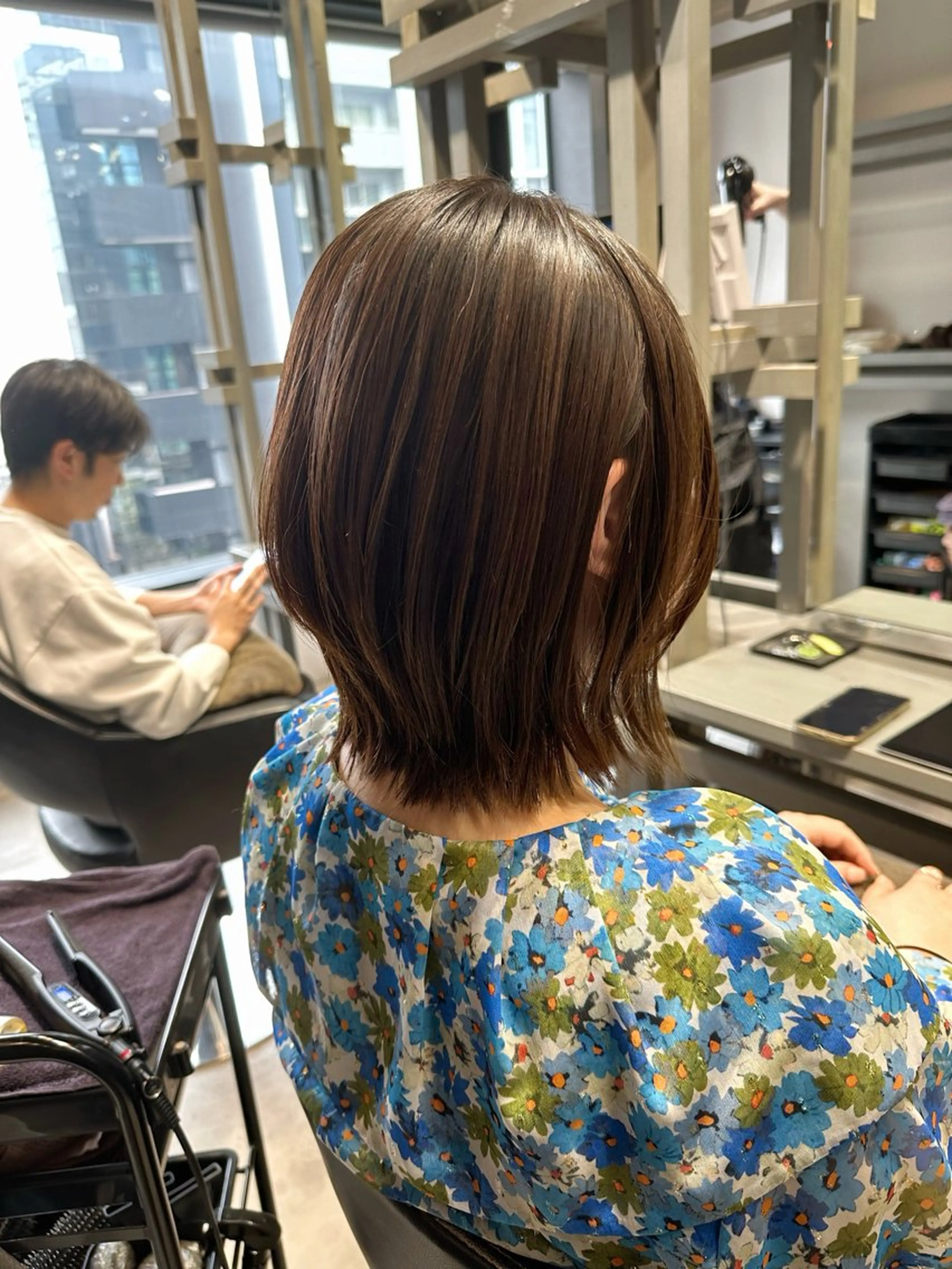 ミディアム ミディアムパーマ ハイライト 髪質改善 レイヤーカット カット ヘアカラー トリートメント 透明感カラー/ボブ /佐藤伶のヘアスタイル