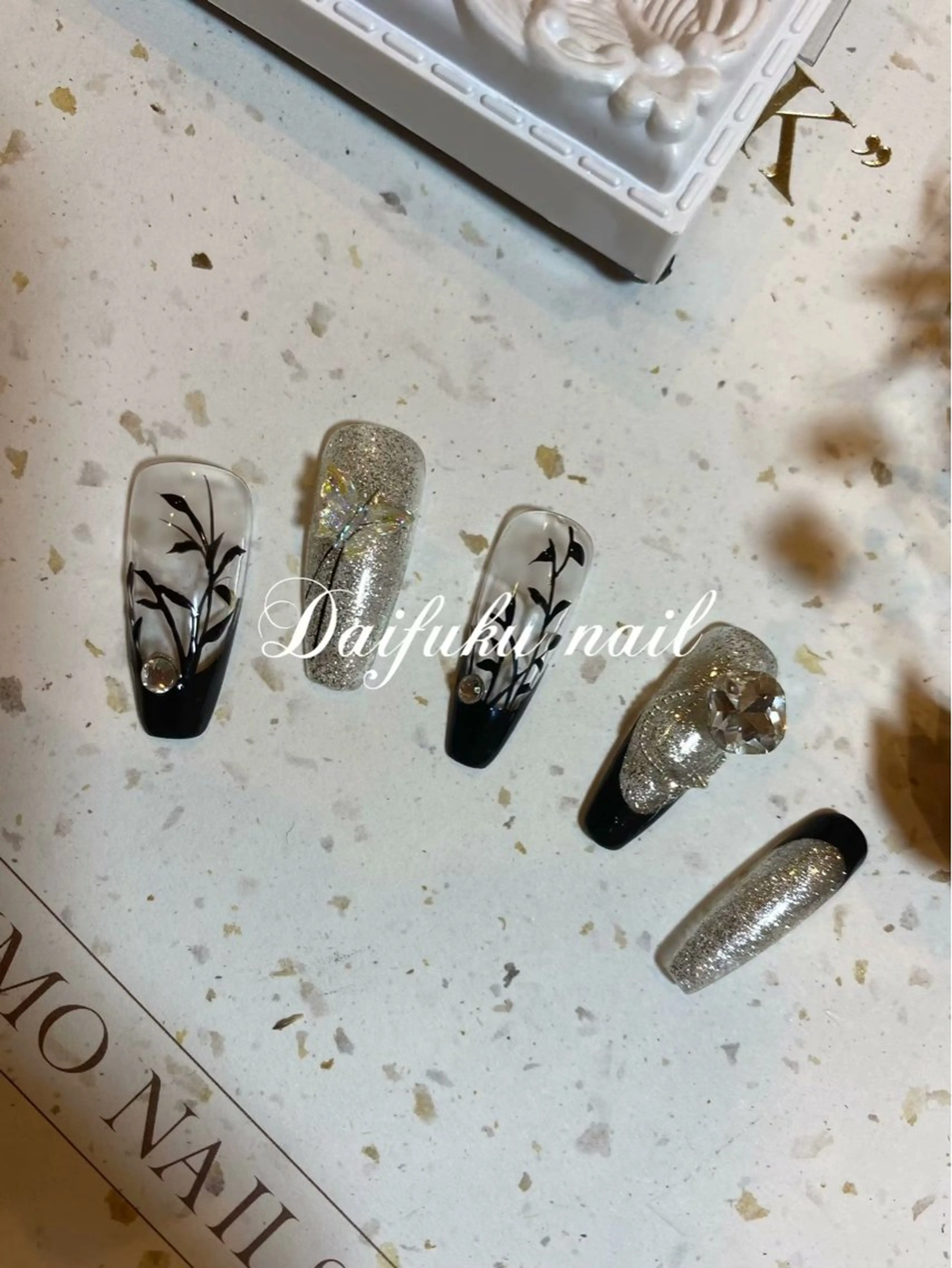 ロング Daifuku nailsのネイルデザイン