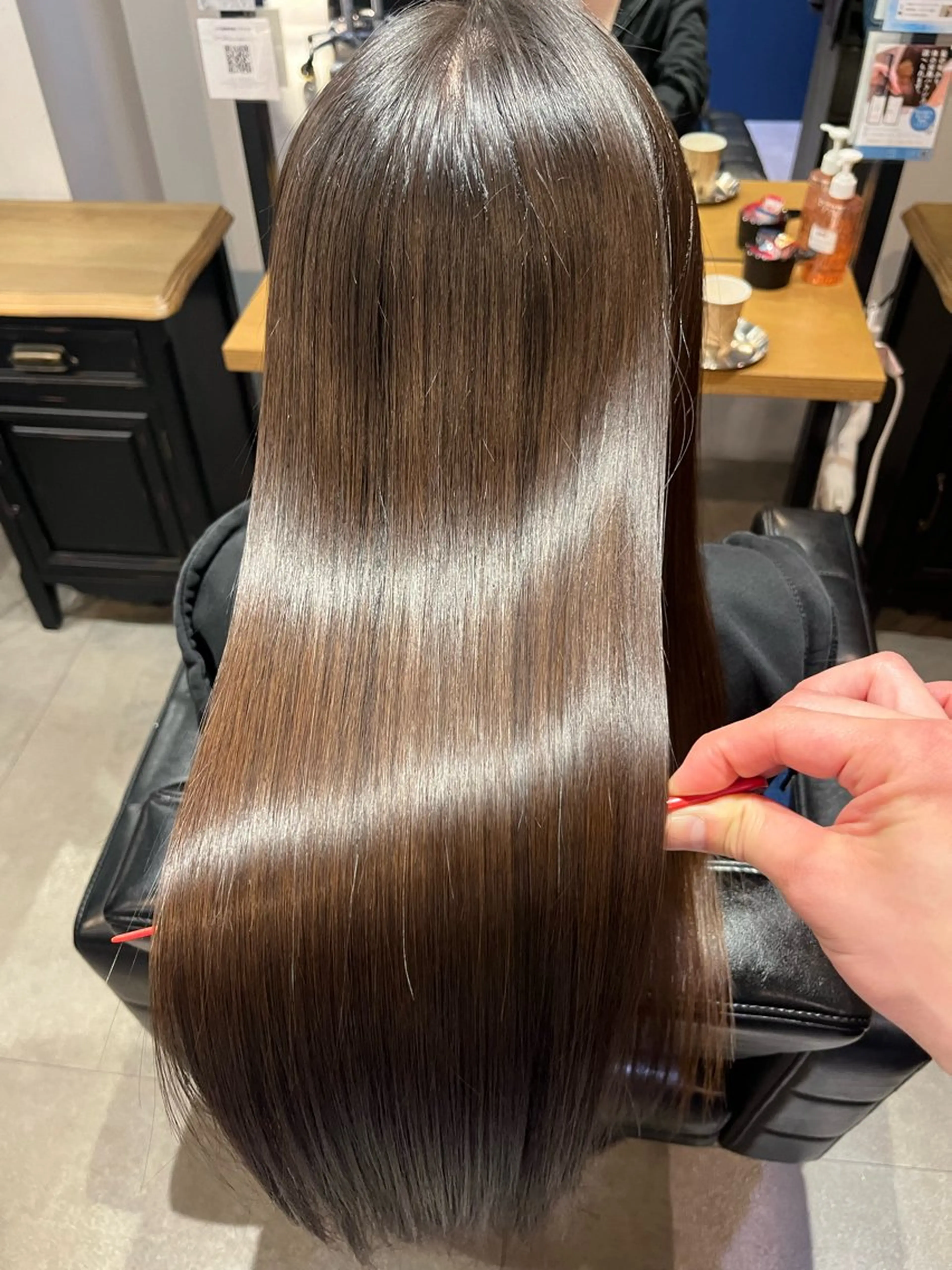 ロング 髪質改善 縮毛矯正 トリートメント 酸熱トリートメント トリートメント 髪質改善ヘアエステサロンLIFE所属・🌈髪質改善専門🌈 神田 達也のヘアスタイル