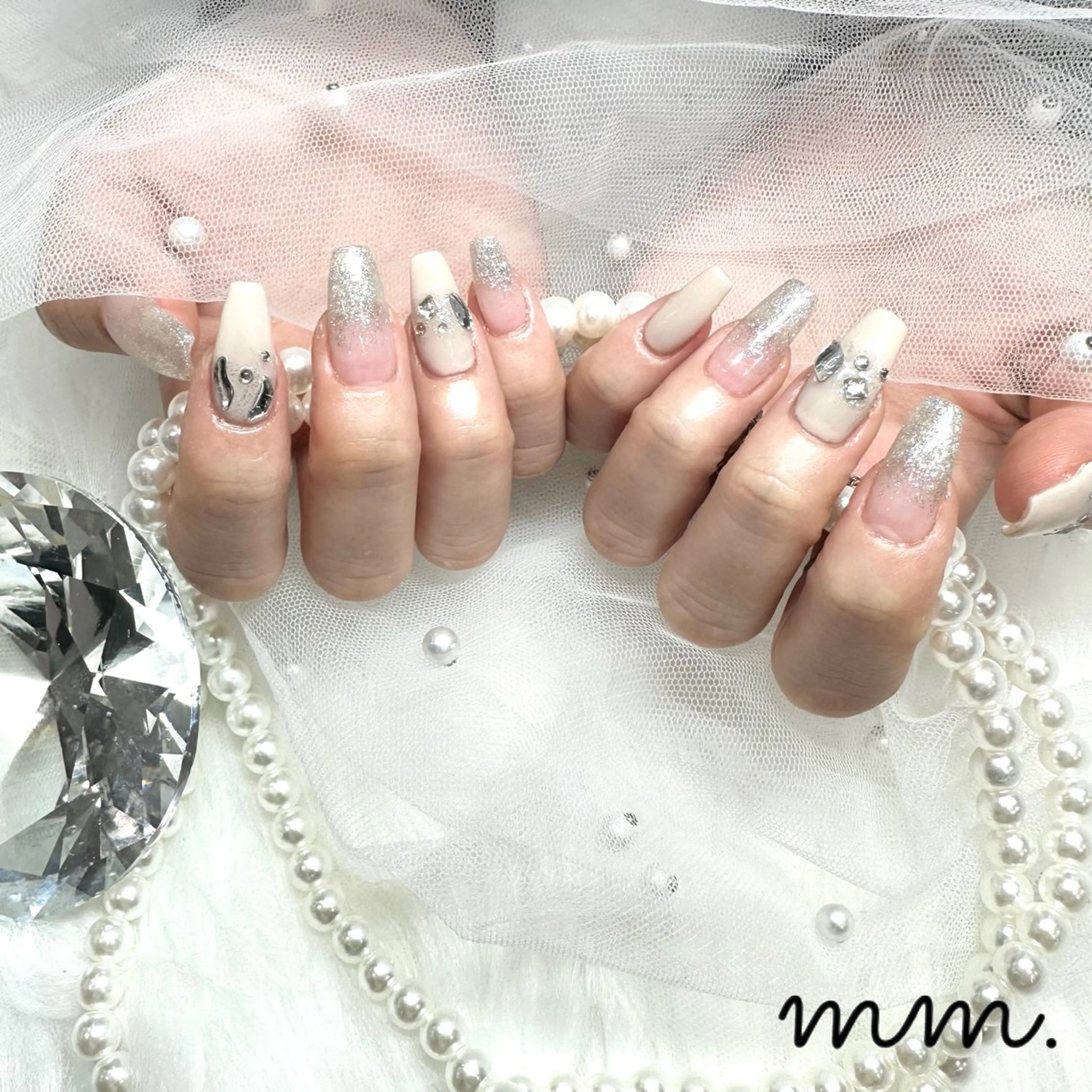 ネイル ハンドネイル 🩷🩵mm.大宮 Riyo🧸🩵🩷のネイルデザイン