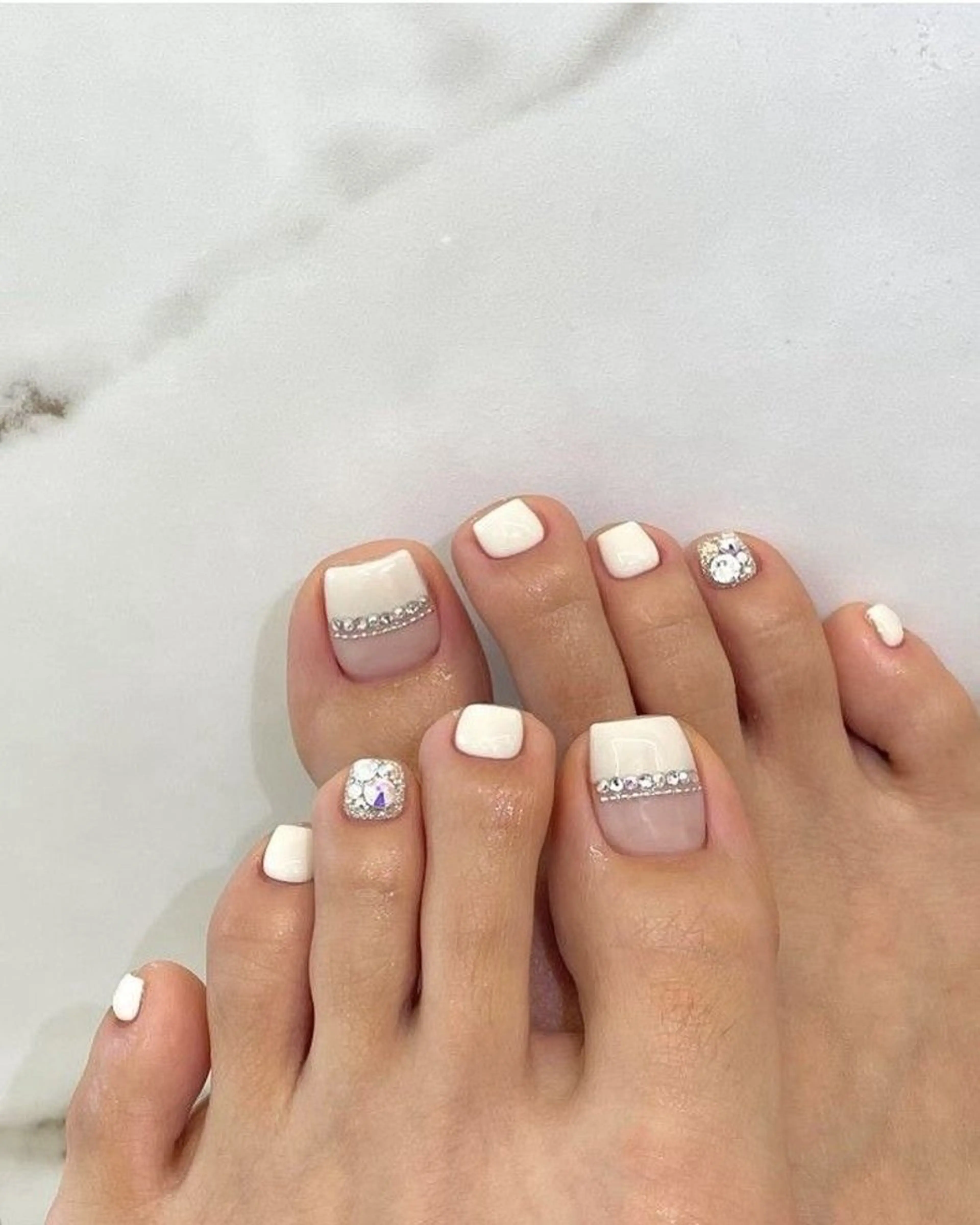 ネイル 韓国ネイル 持ち込み ニュアンスネイル ネイルチップ 冬ネイル RINN ANA.CHUOのネイルデザイン